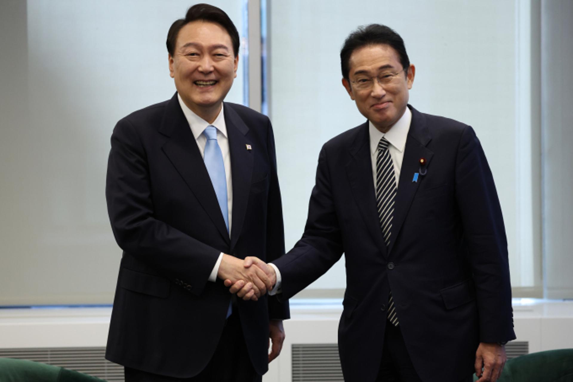 "기시다, 올 여름 한국 방문 검토"… 셔틀외교 재개하나