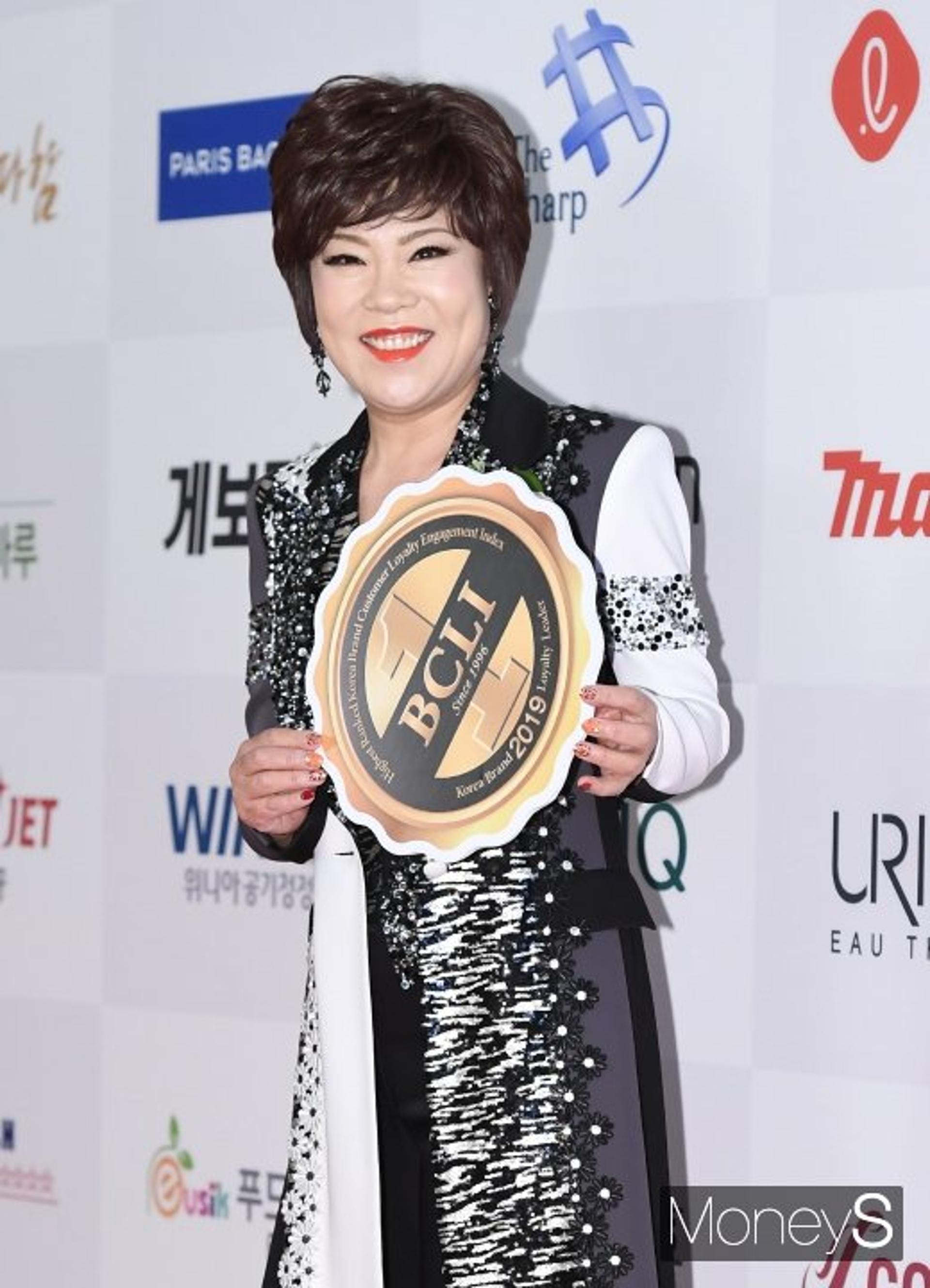 김연자, '무당' 오해 받은 사연… "영적인 걸 볼 줄 아냐?"