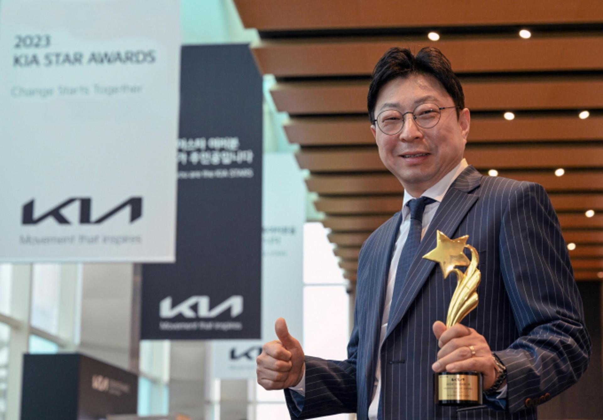 한 자리에 모인 기아 판매왕… '2023 스타 어워즈' 개최