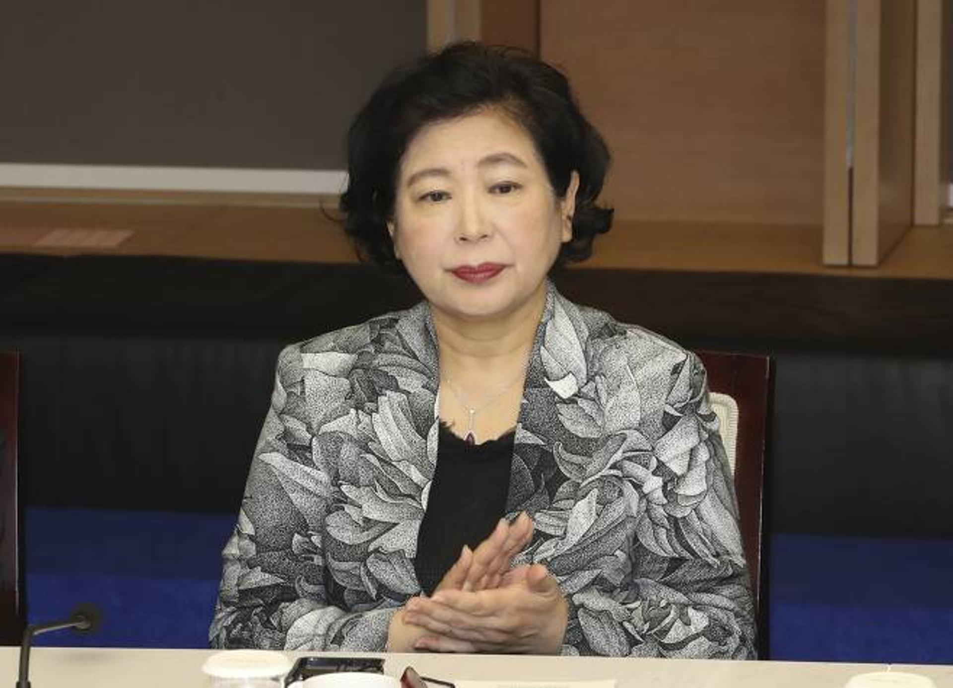 현정은 현대 회장, 배상금 '1700억' 현대무벡스 주식으로 갚는다