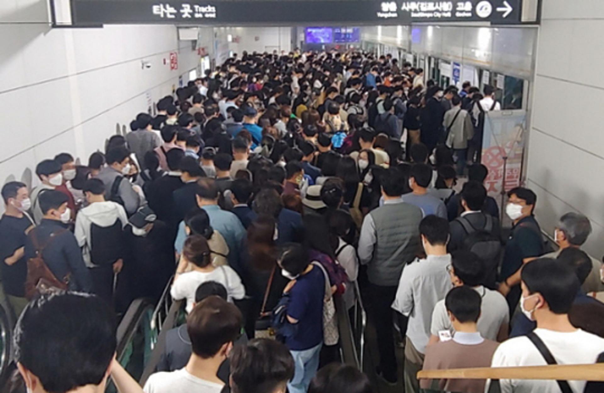 김포시, 골드라인 '혼잡률대응 상시TF' 가동 등 비상체계 돌입