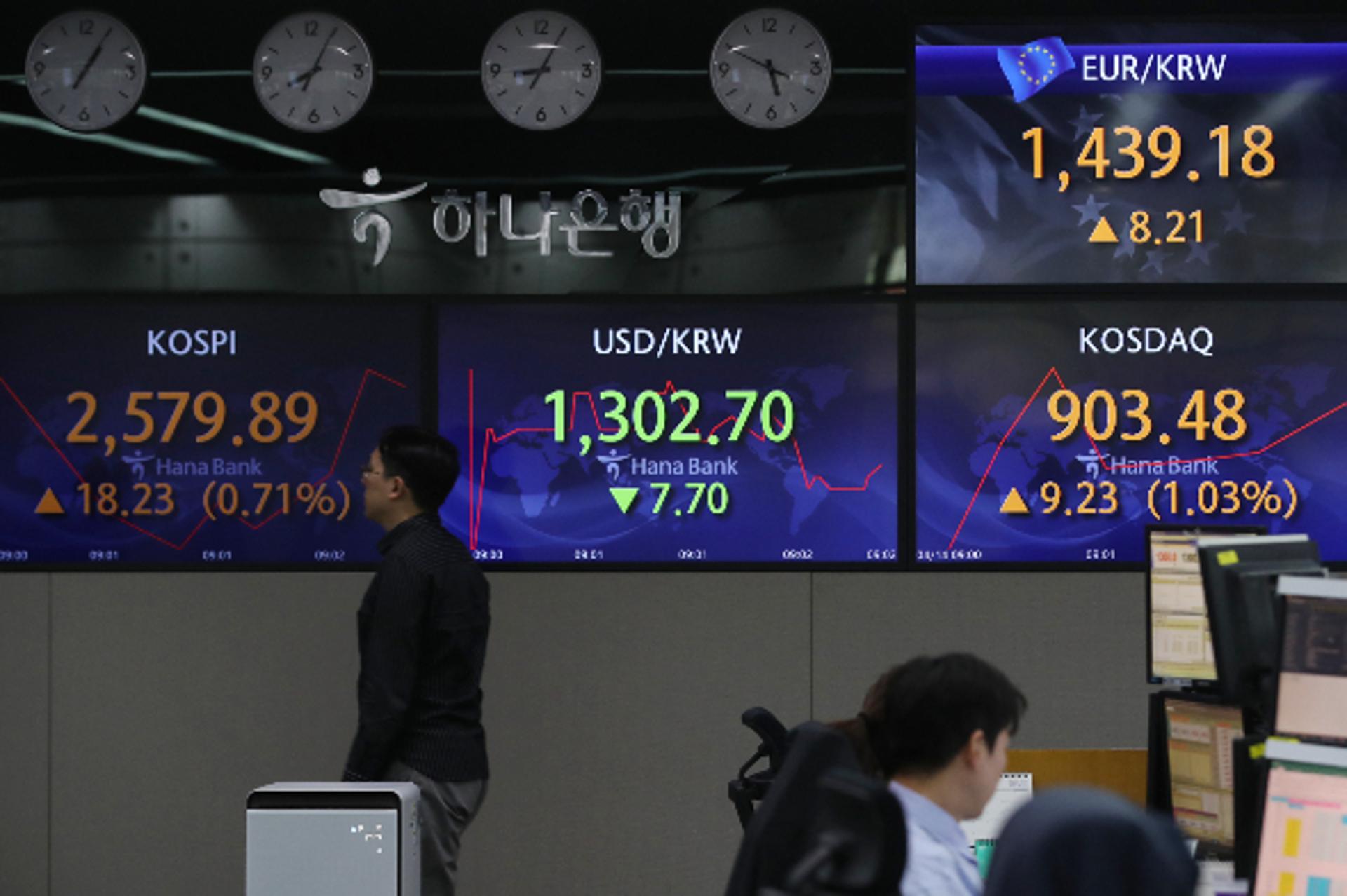 예금 빼서 주식 투자 '머니무브'… 2월 통화량 한 달만에 반등