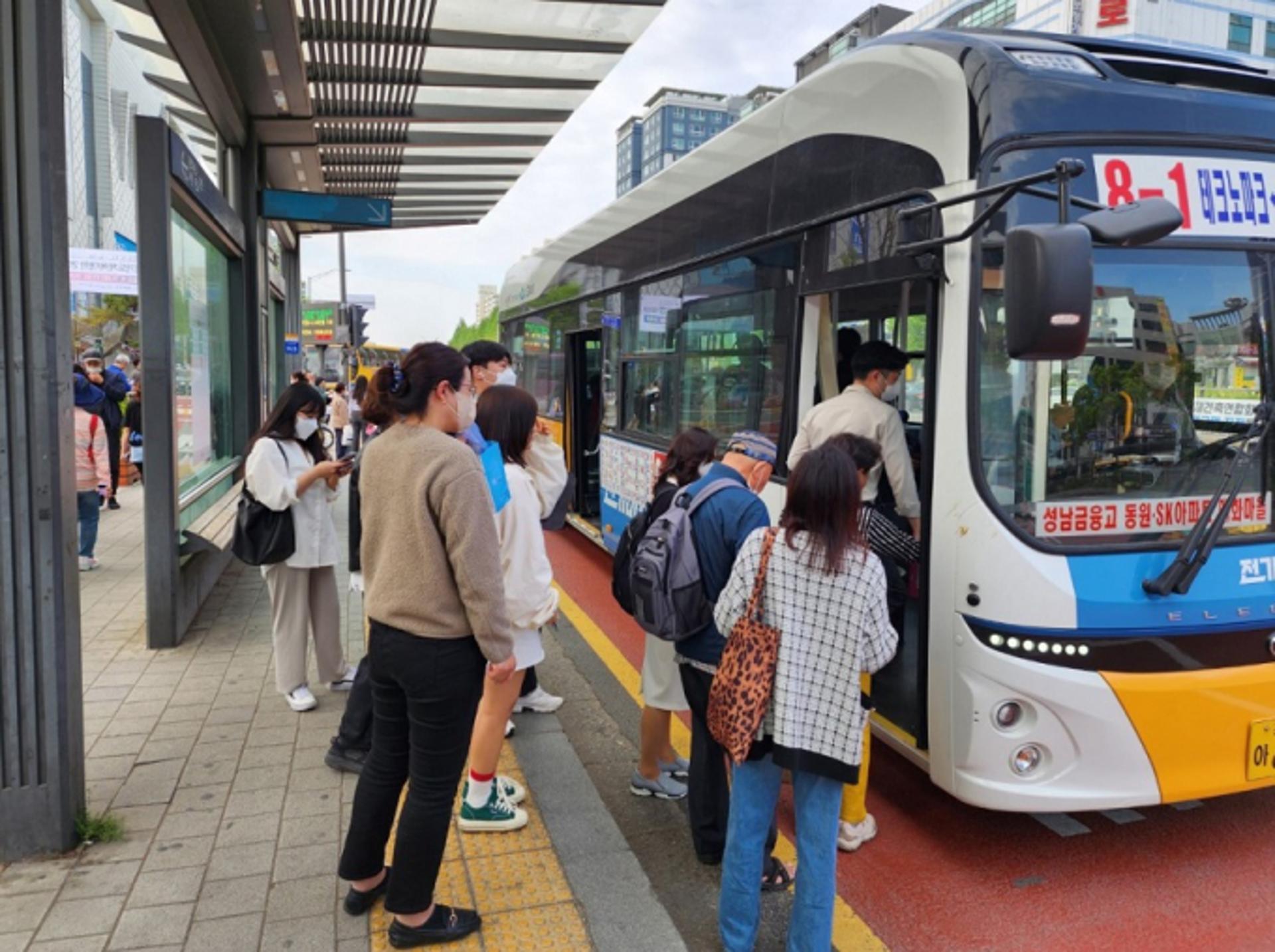 성남시, 70세 이상 어르신에 연 최대 23만원 버스요금 지원