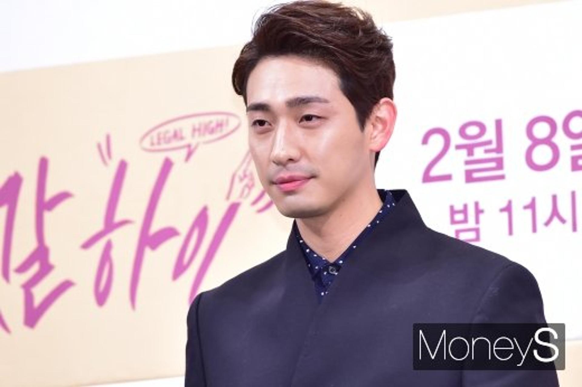 "종아리 가는 女 좋아"… '9월 결혼' 윤박, 이상형 보니?