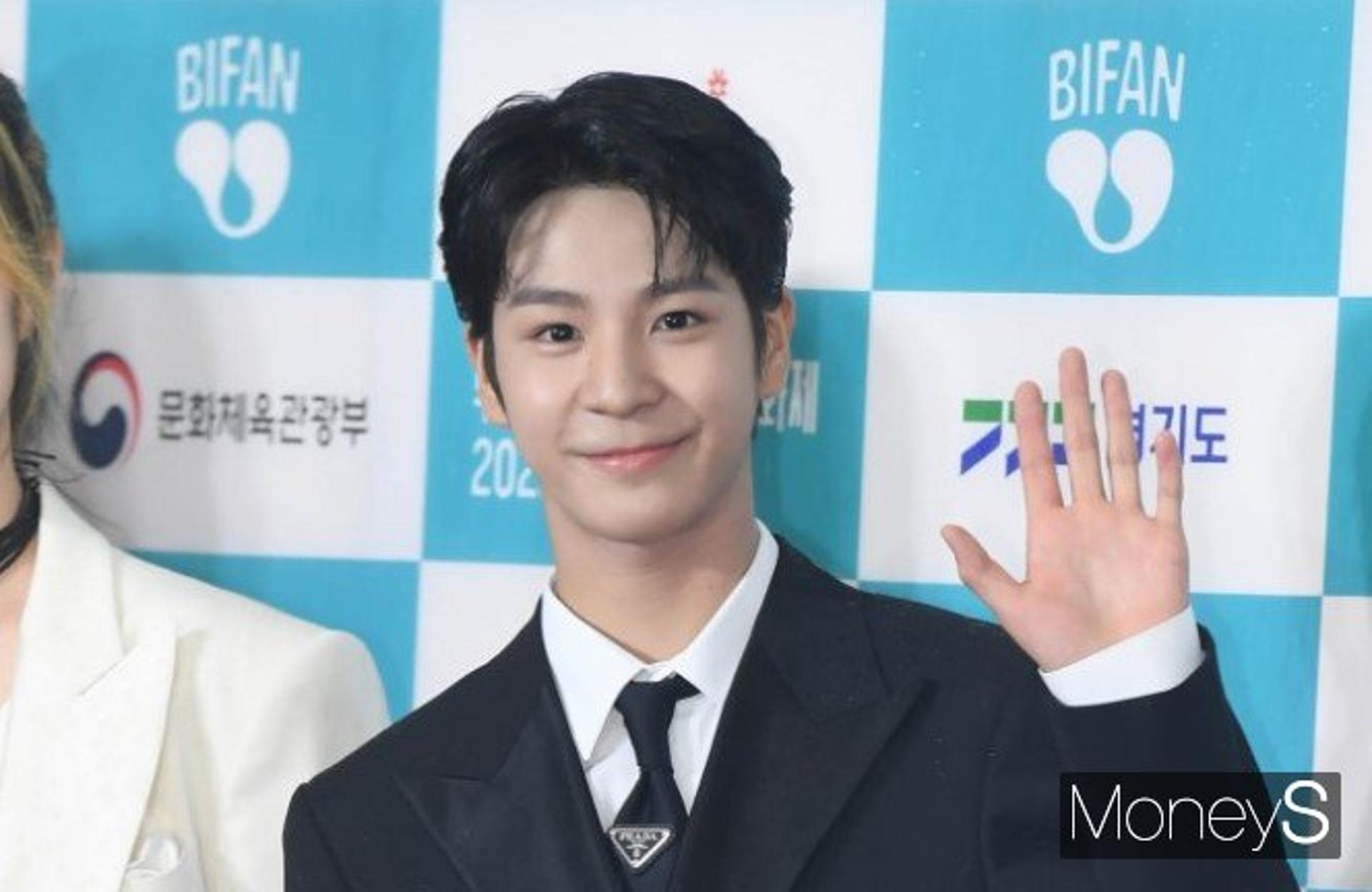 "오토바이 바로 팔아버려"… 논란 이후, 정동원 근황 '화제'