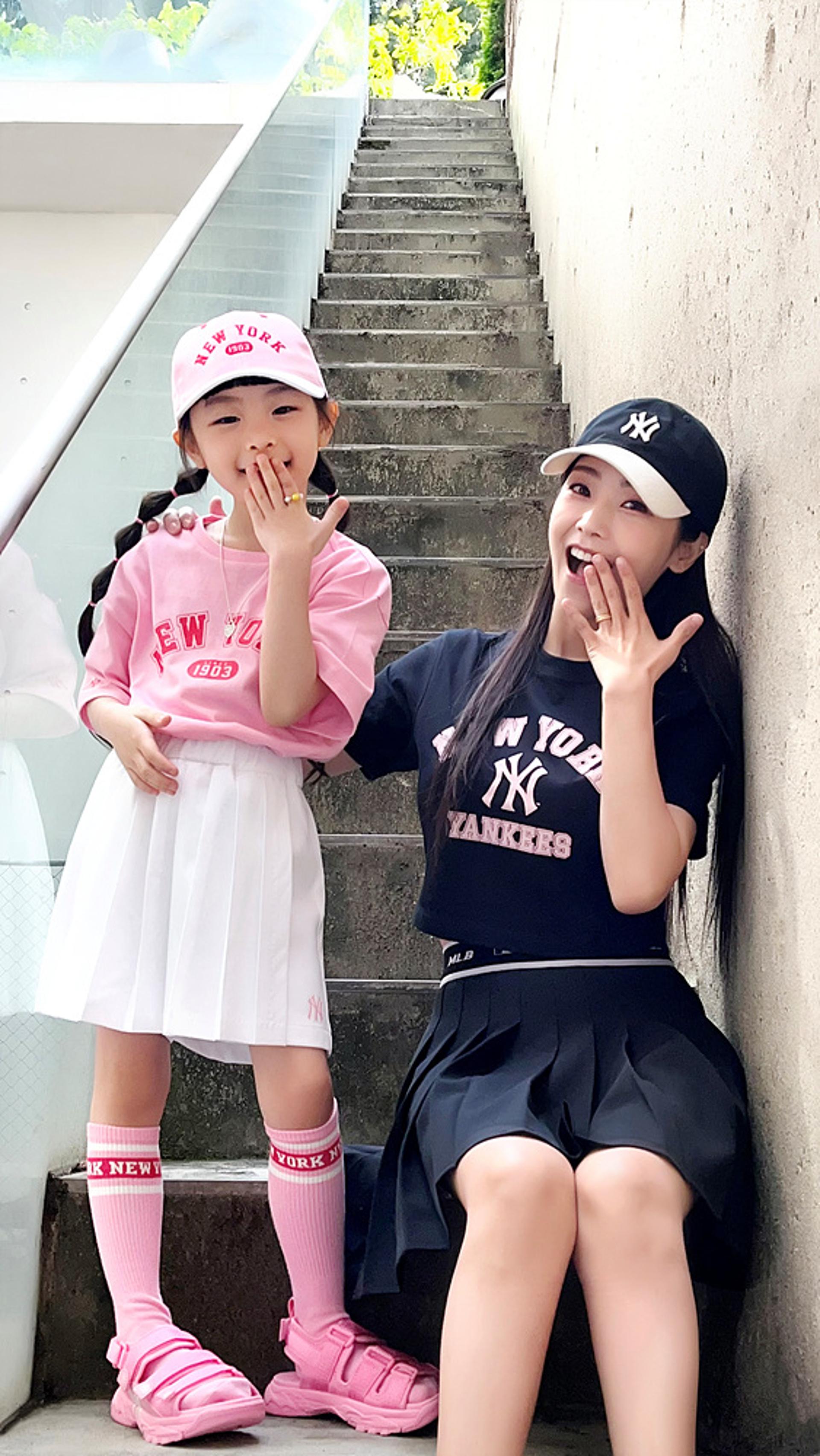 '문희준♥'소율 & 딸 잼잼이, 모녀 커플룩 입고 러블리한 투샷