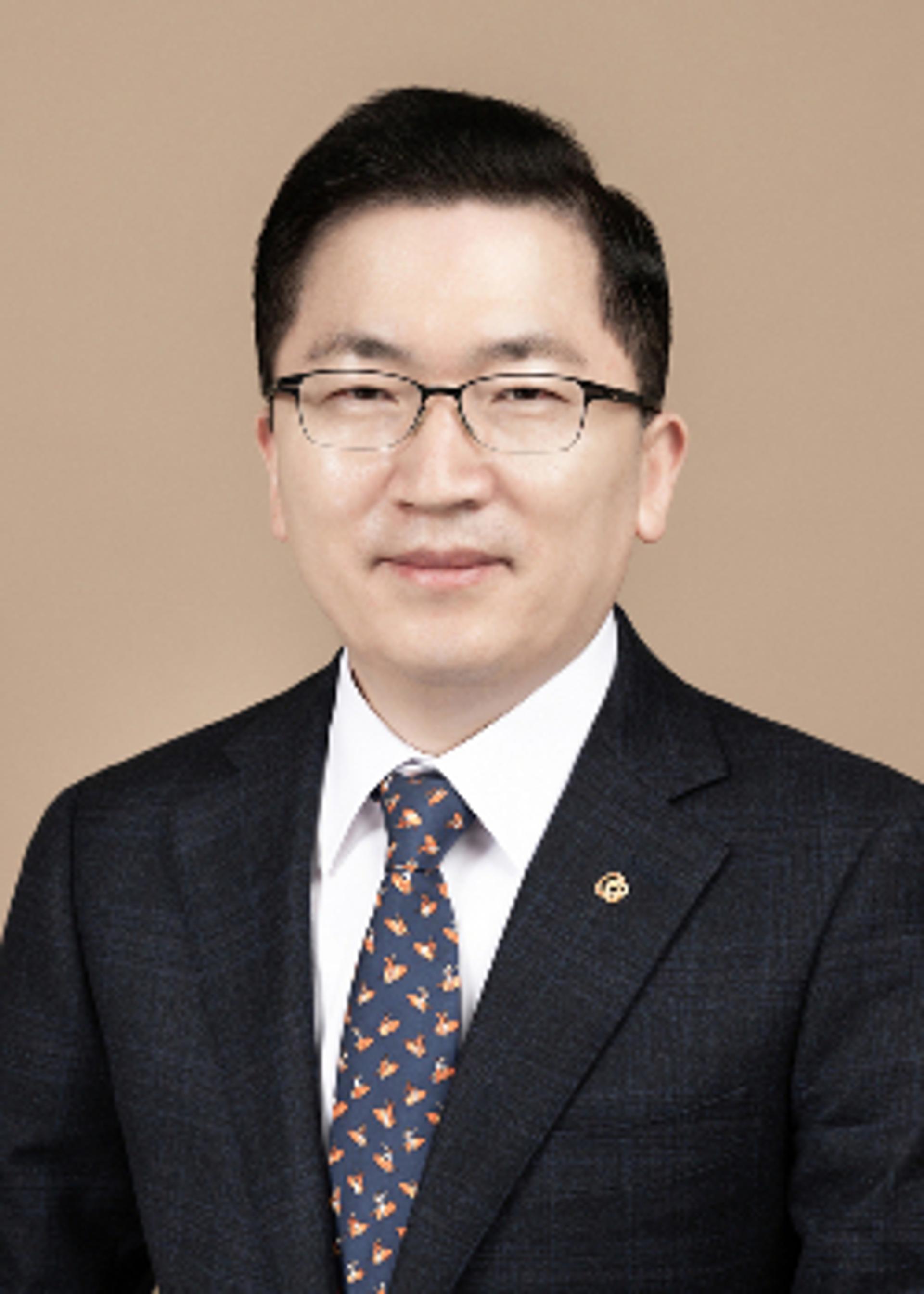 금융권 최초의 펨테크연구소장 누구?… 나채범 한화손보 대표, 고심중