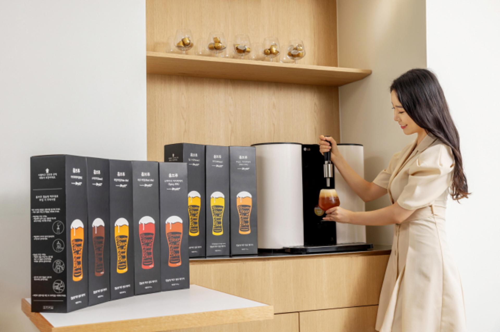 정통 영국식 맥주, 집에서 맛본다… LG 홈브루, 8번째 캡슐 패키지 출시