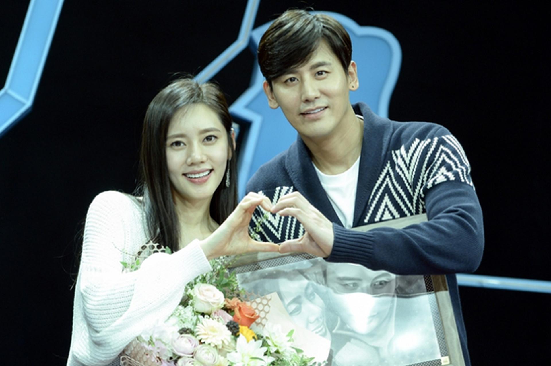 "경솔한 행동으로 실망"… 추자현, ♥우효광 '불륜설' 언급