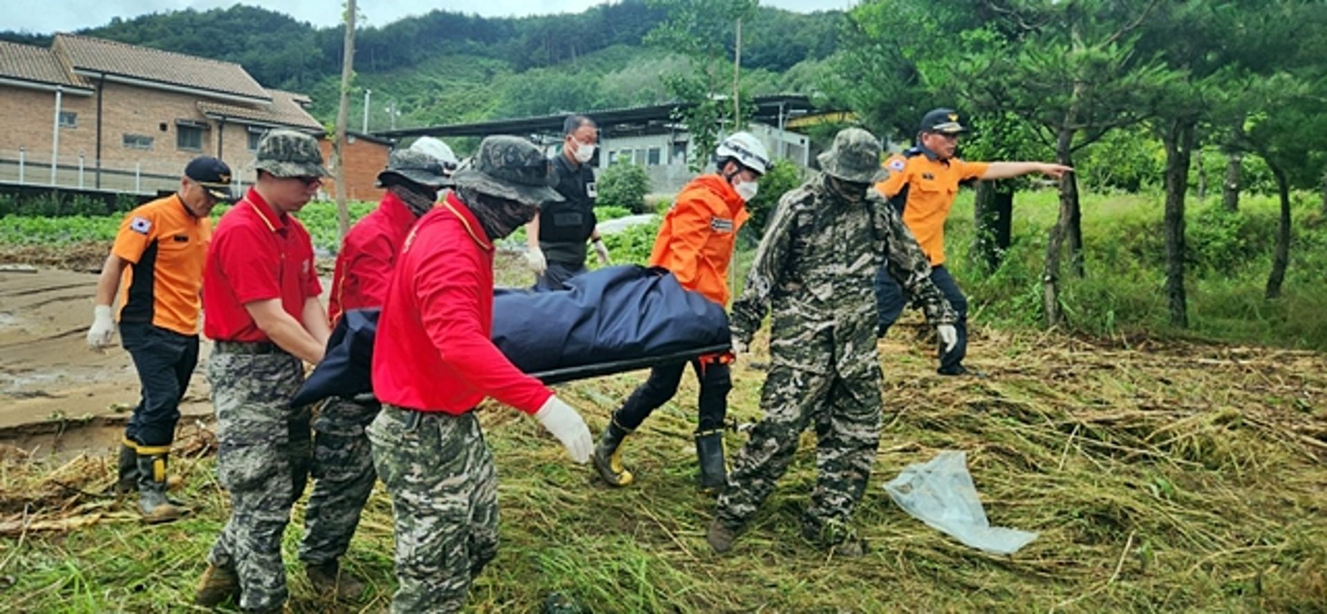 예천서 실종자추정 시신 발견…당국 "신원 확인 중"