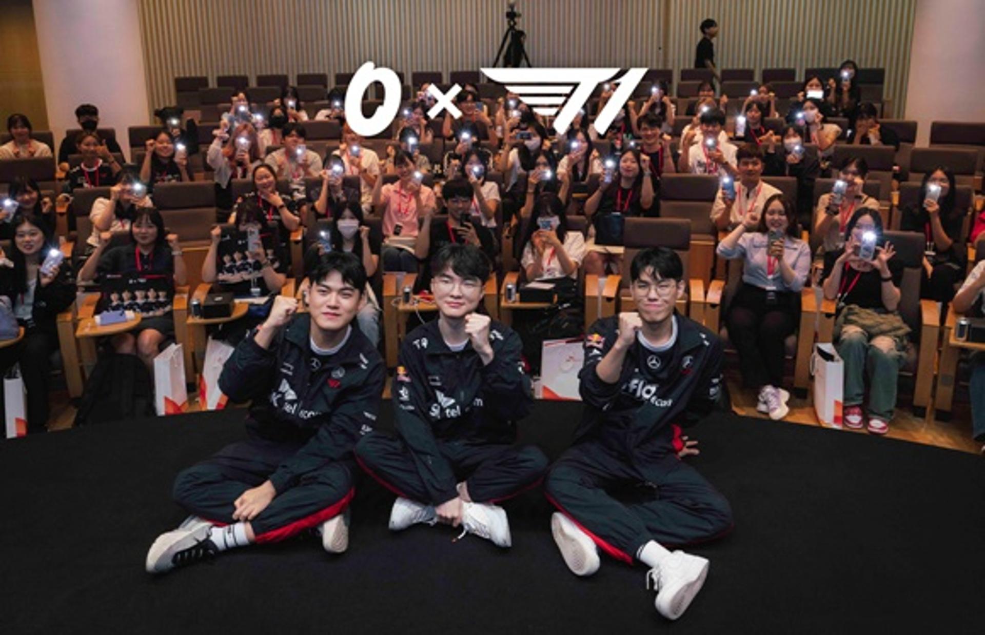 페이커가 청년들에게 전하는 응원… SKT, T1 선수들과 '0 팬미팅'
