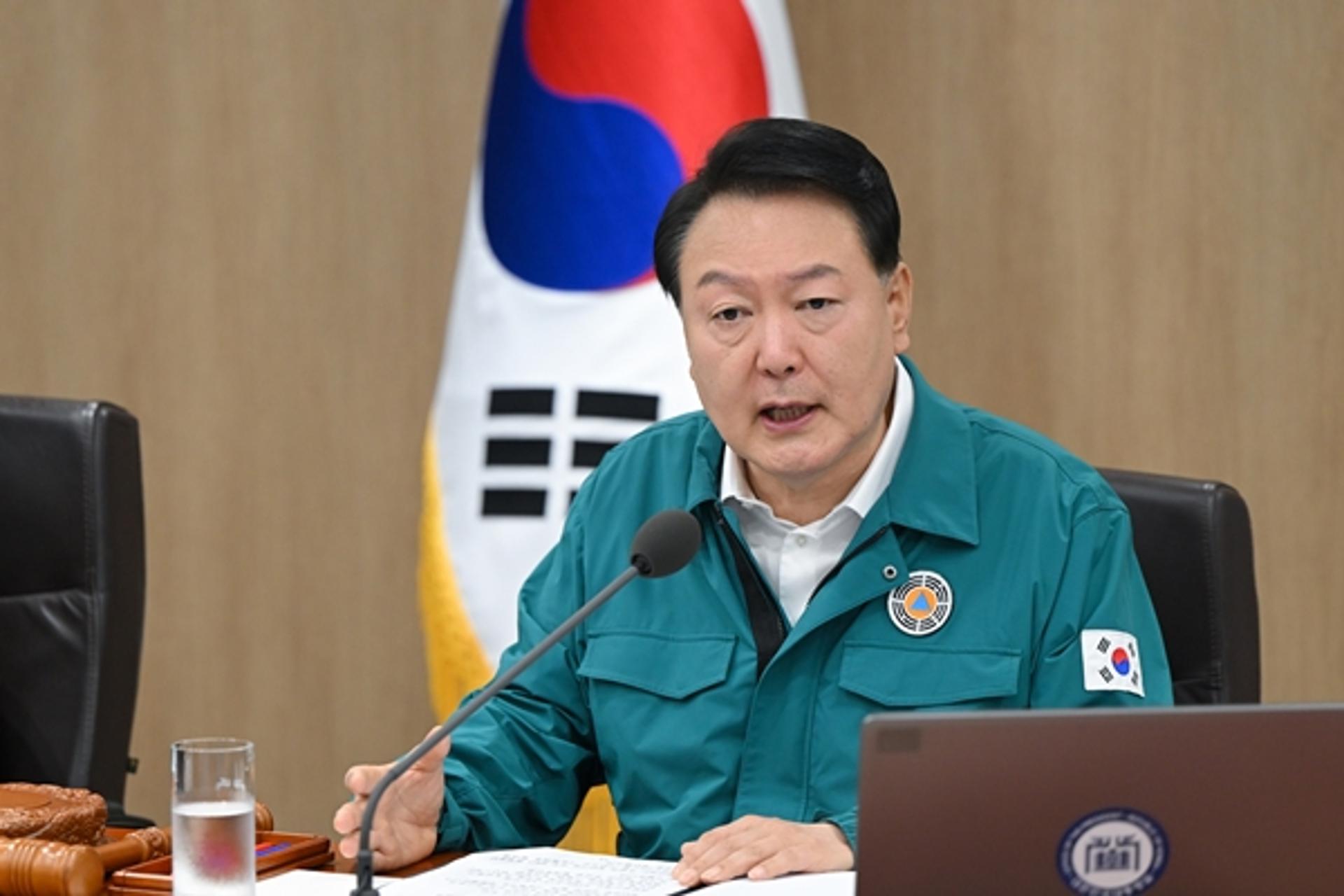 尹 '8·15 광복절' 특별사면 검토… 안종범·최지성 사면 여부 주목