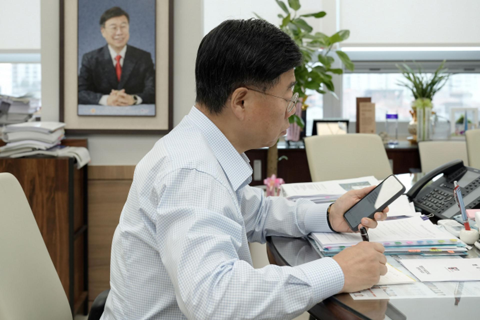신상진 성남시장, 휴대전화 문자소통 1만건 돌파
