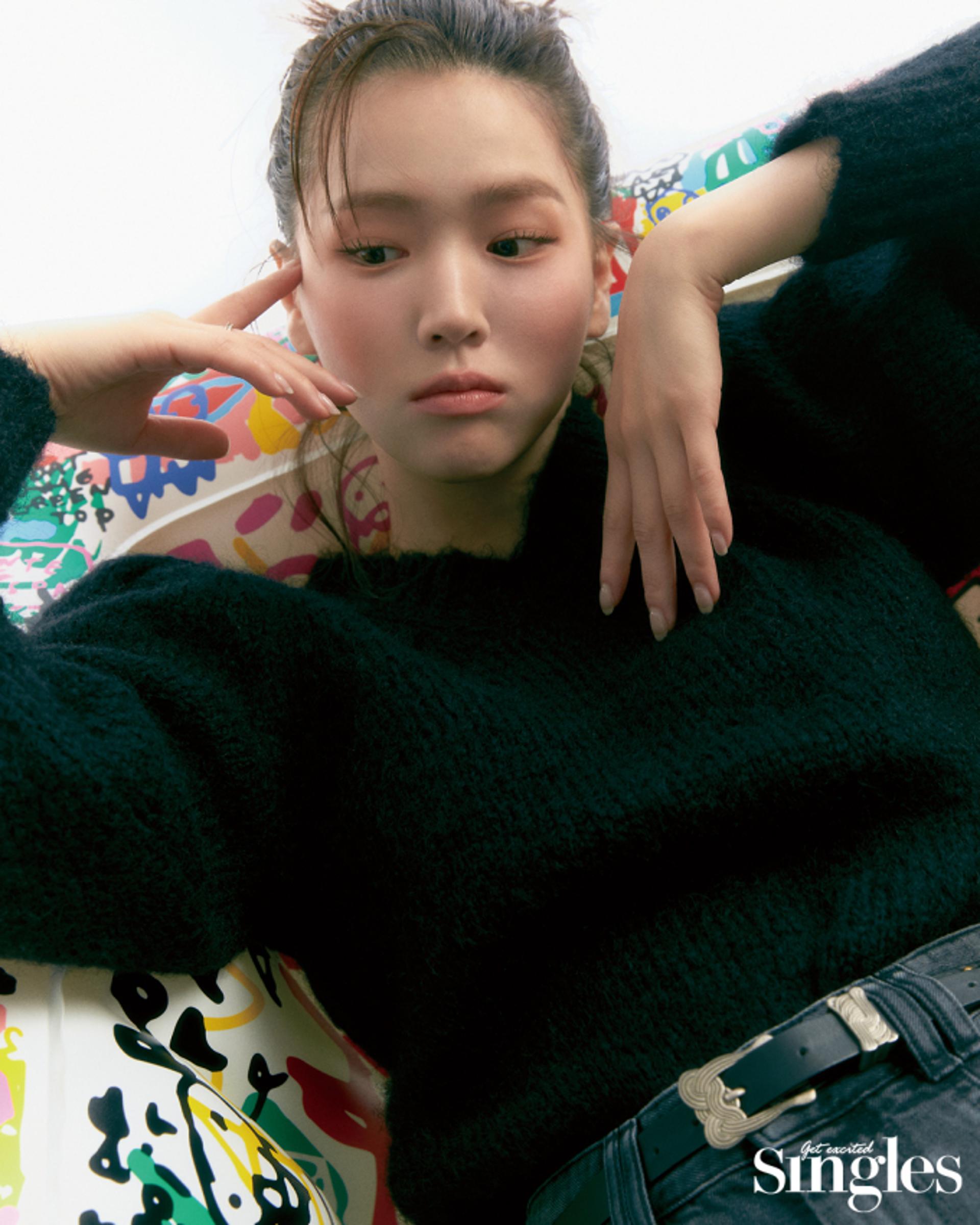 [★화보] 김지은, 블랙 시크룩…날카로움과 귀여움의 공존