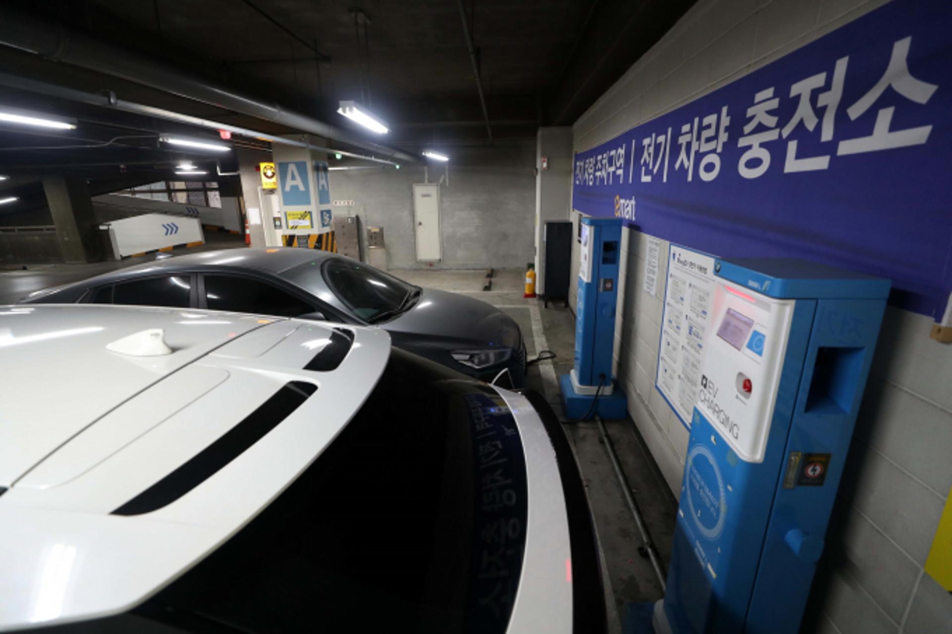이마트 EV클럽 고객, 금호타이어 전기차타이어 사면 푸짐한 혜택
