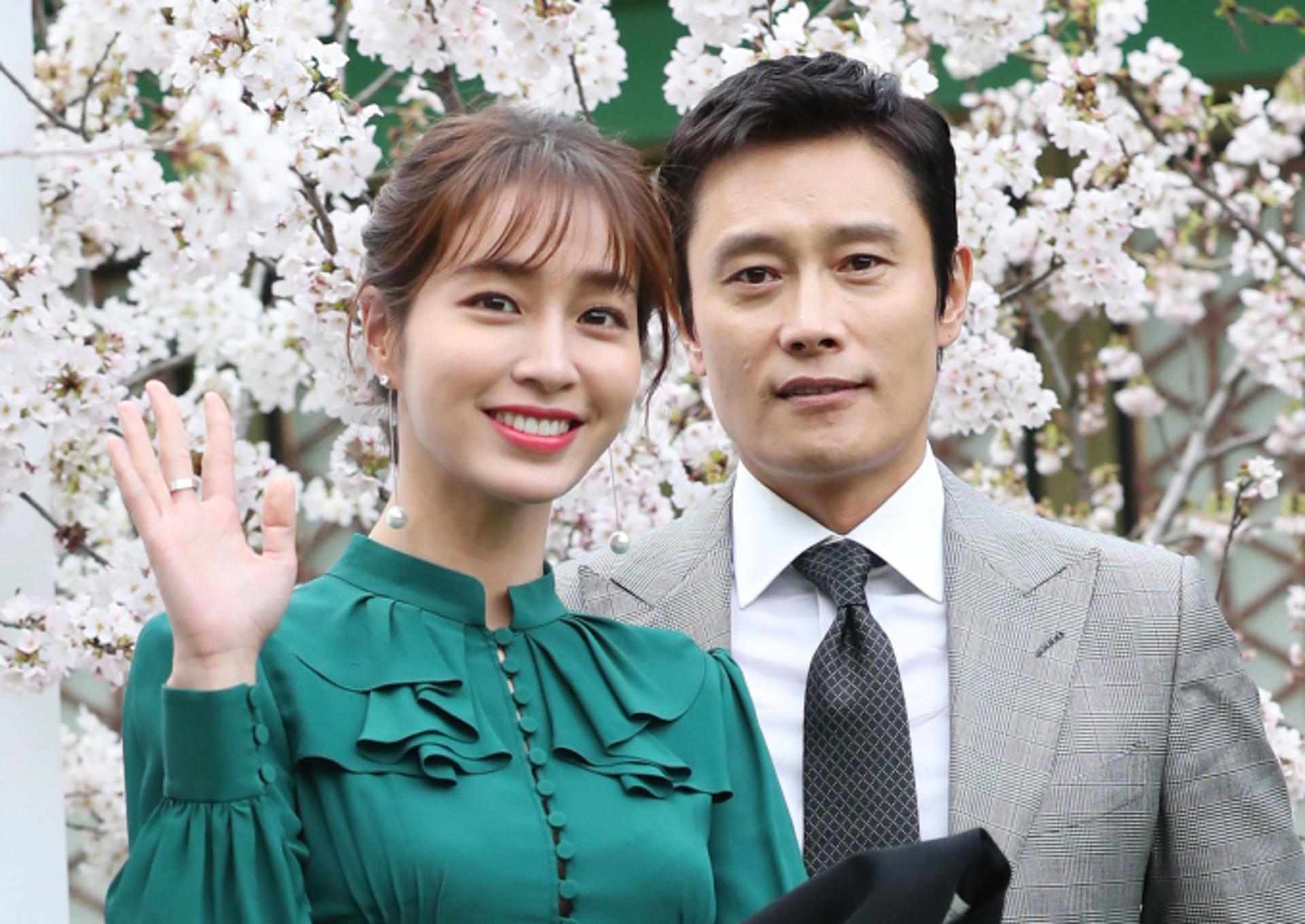 "두 아이 부모 된다"… 이병헌♥이민정, 8년 만에 둘째임신