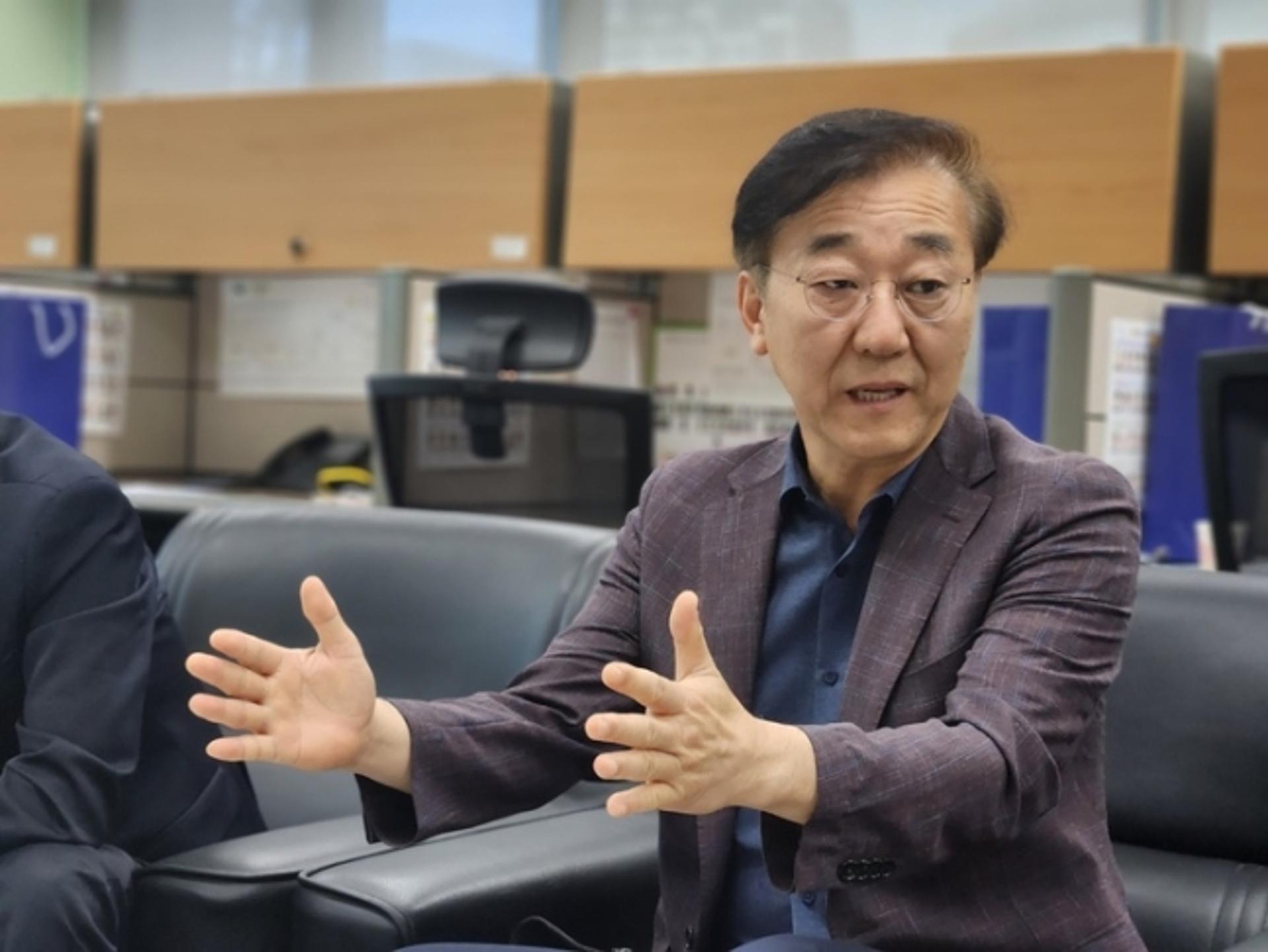 김윤덕, 잼버리 파행사태에 사과 "여야 간 책임 공방, 국정조사해야"