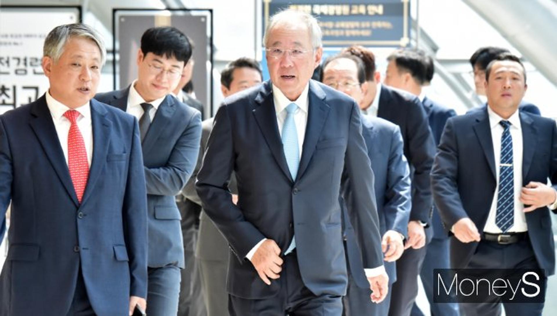 '한경협' 이끌 류진 풍산 회장 "책임감 무거워… 최선 다하겠다"