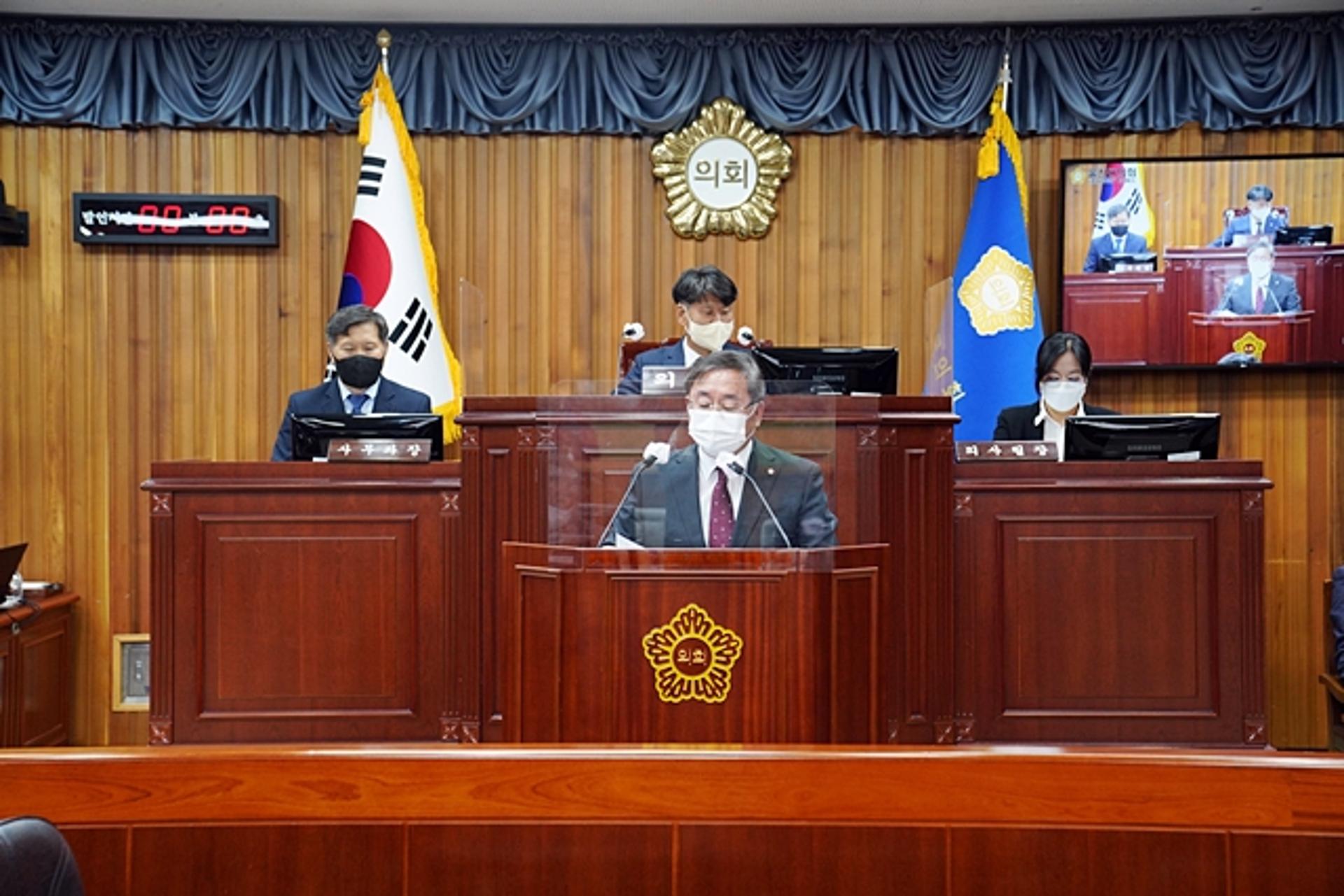'선거비용 허위청구' 김정희 울진군의원, 항소심서 감형