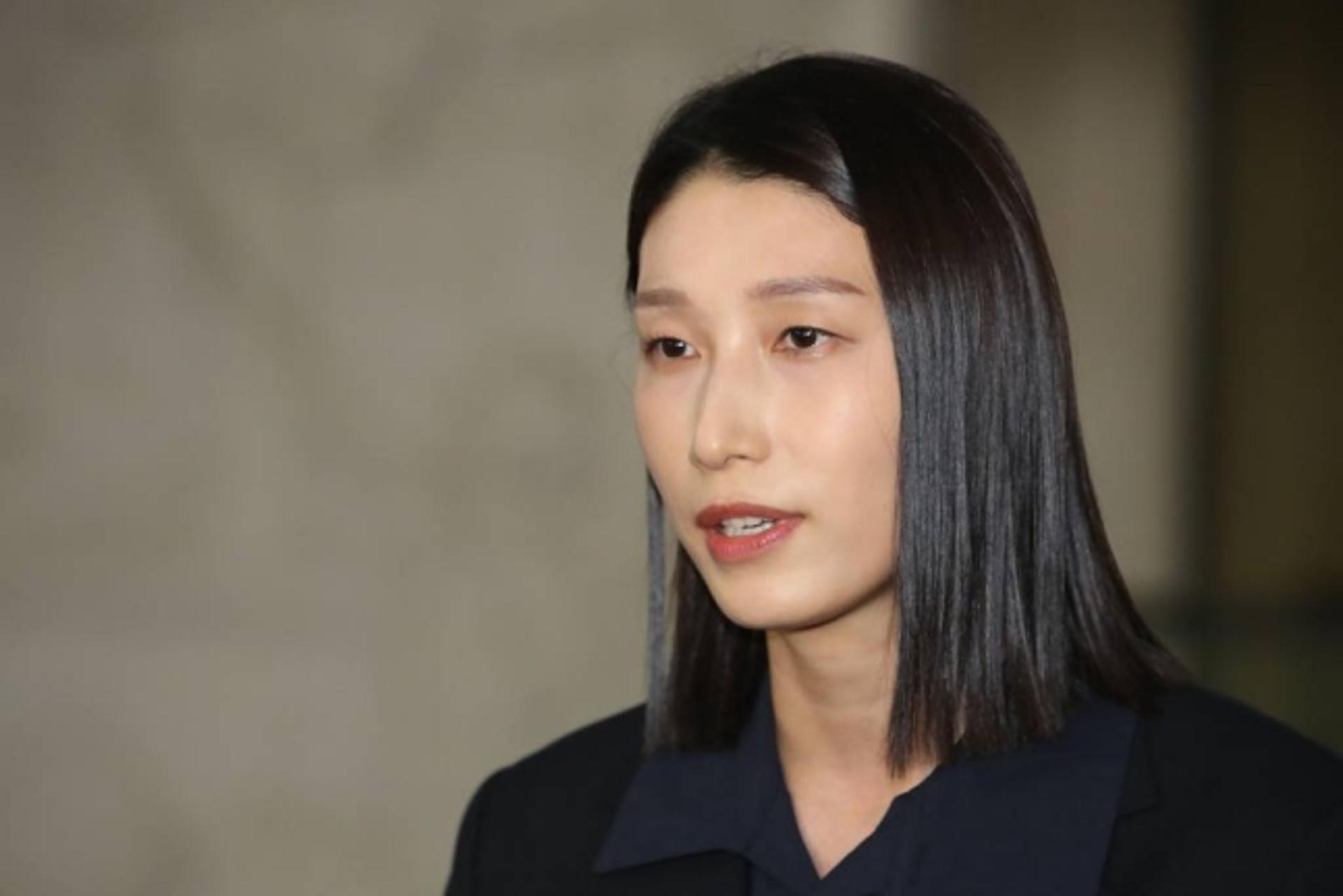 "김연경, 아시안게임 해설하지마"… 이재영 팬클럽, 트럭시위