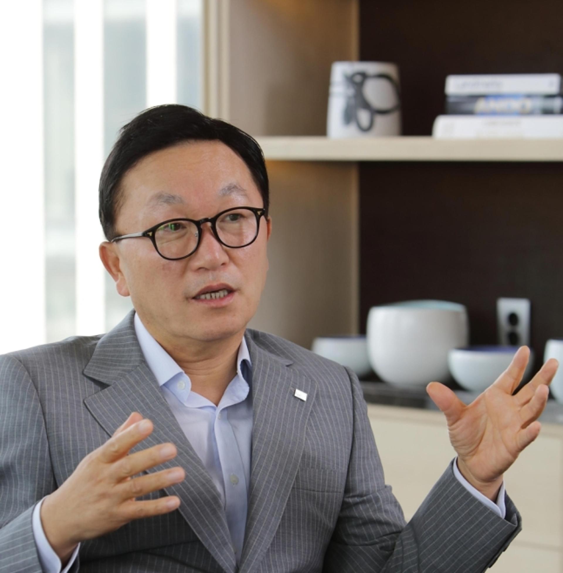 박현주, 창업 멤버 다 바꾼다… '2기 전문경영인' 체제 선언 배경은