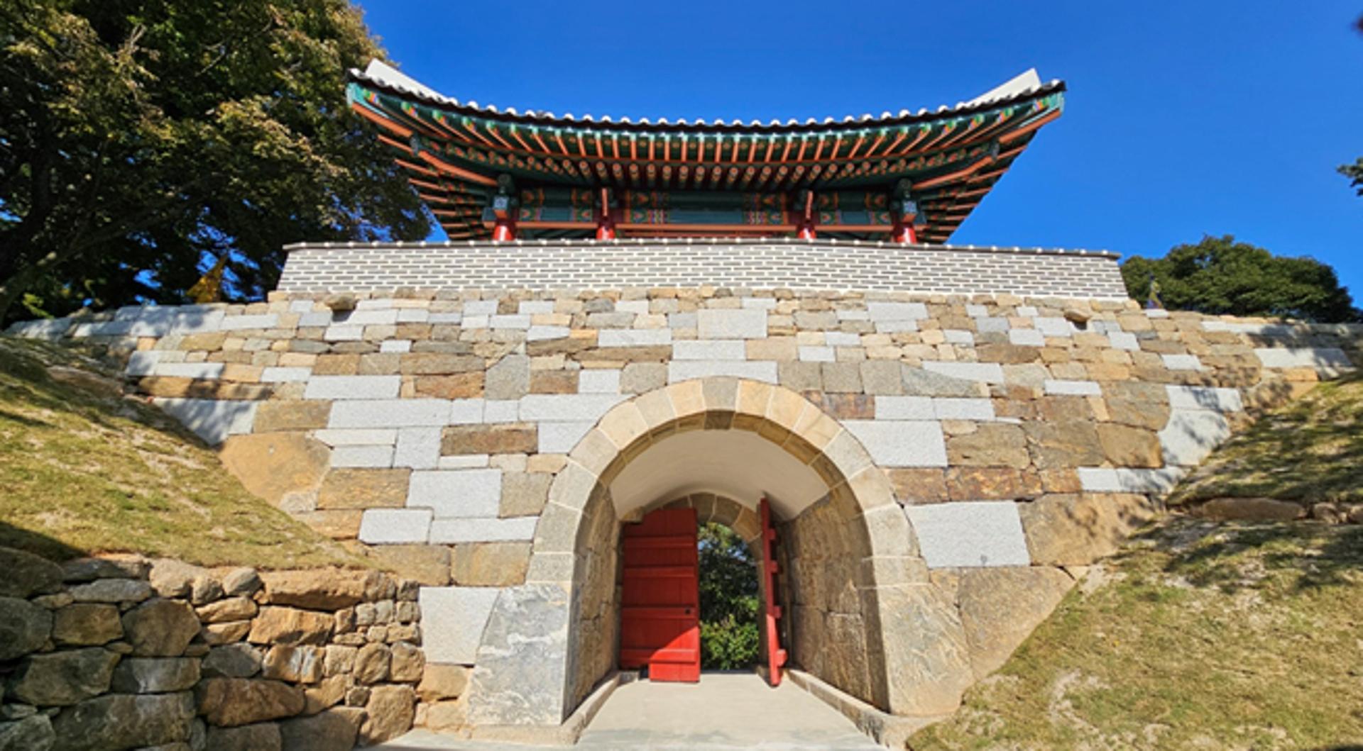 세계유산 '남한산성 북문' 해체·보수 2년 만에 완료…내달 1일 개방