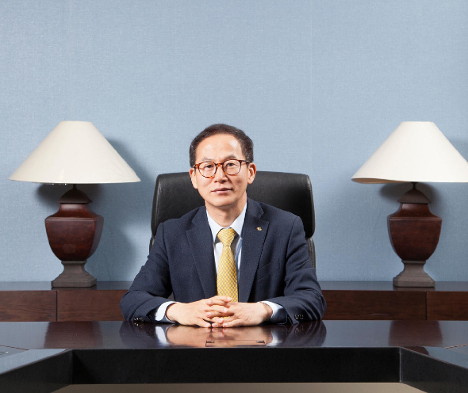 KB금융, 양종희號 출범… 계열사 CEO 인사 '안정·변화' 갈림길
