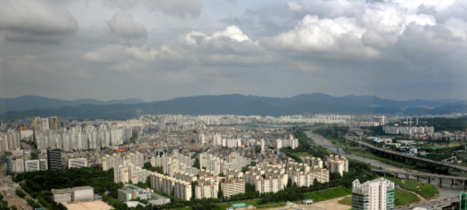 잠실엘스 두달새 3억원 내려… "특례 보금자리론 약발 끝났다"