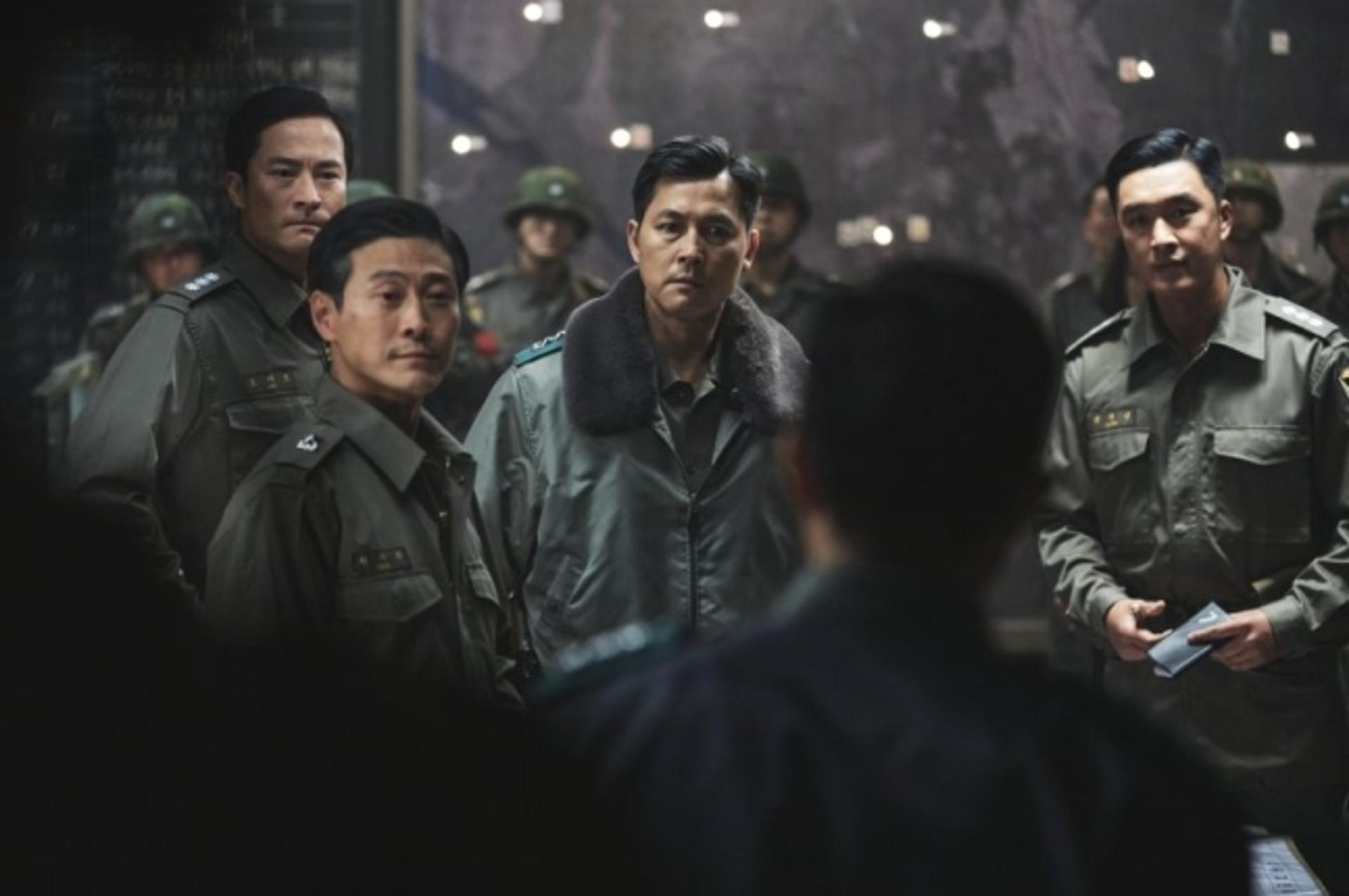 '서울의 봄' 100만 관객 돌파…'범죄도시3' 흥행 뛰어넘나