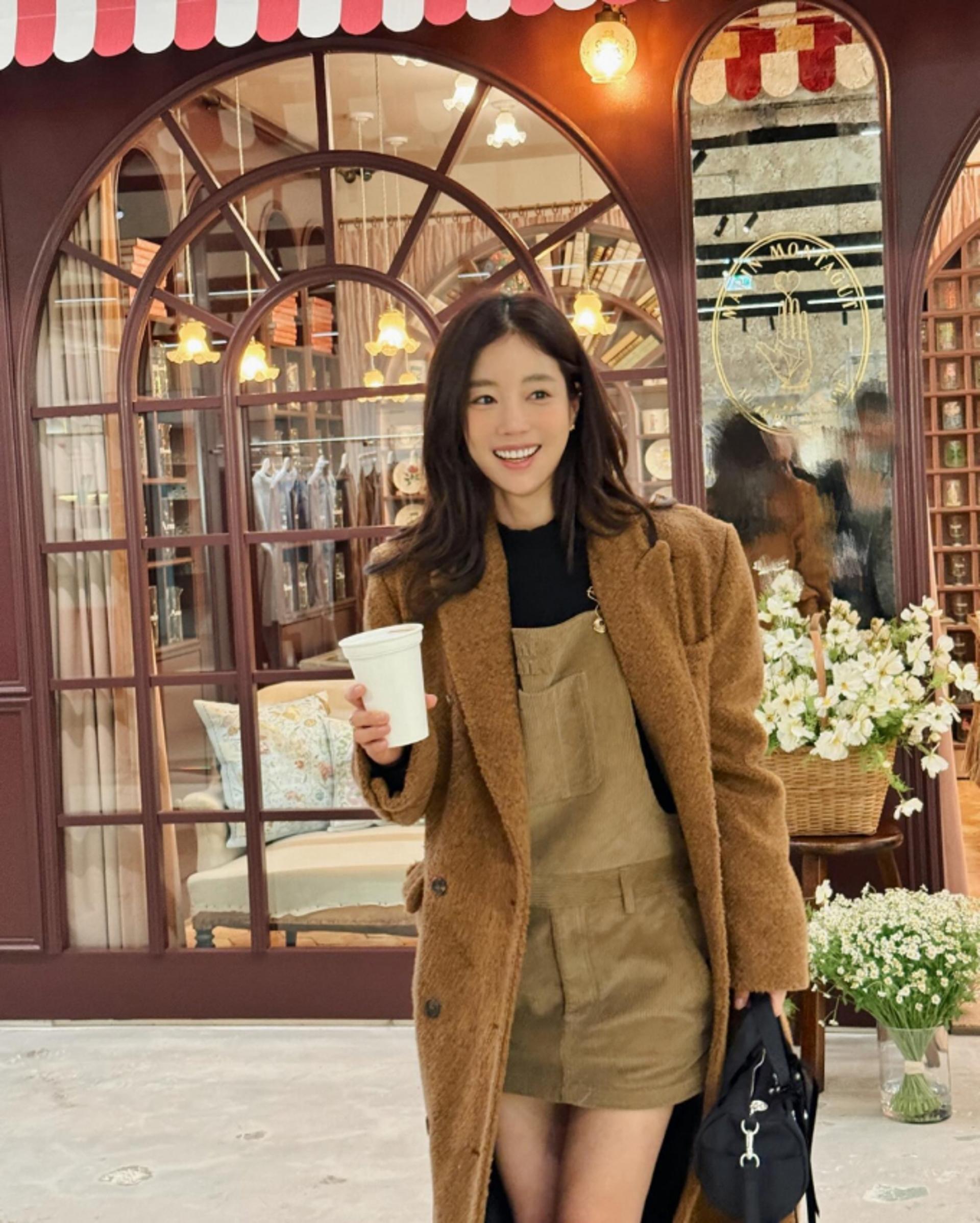 기은세, 올겨울 미니스커트는 이렇게!
