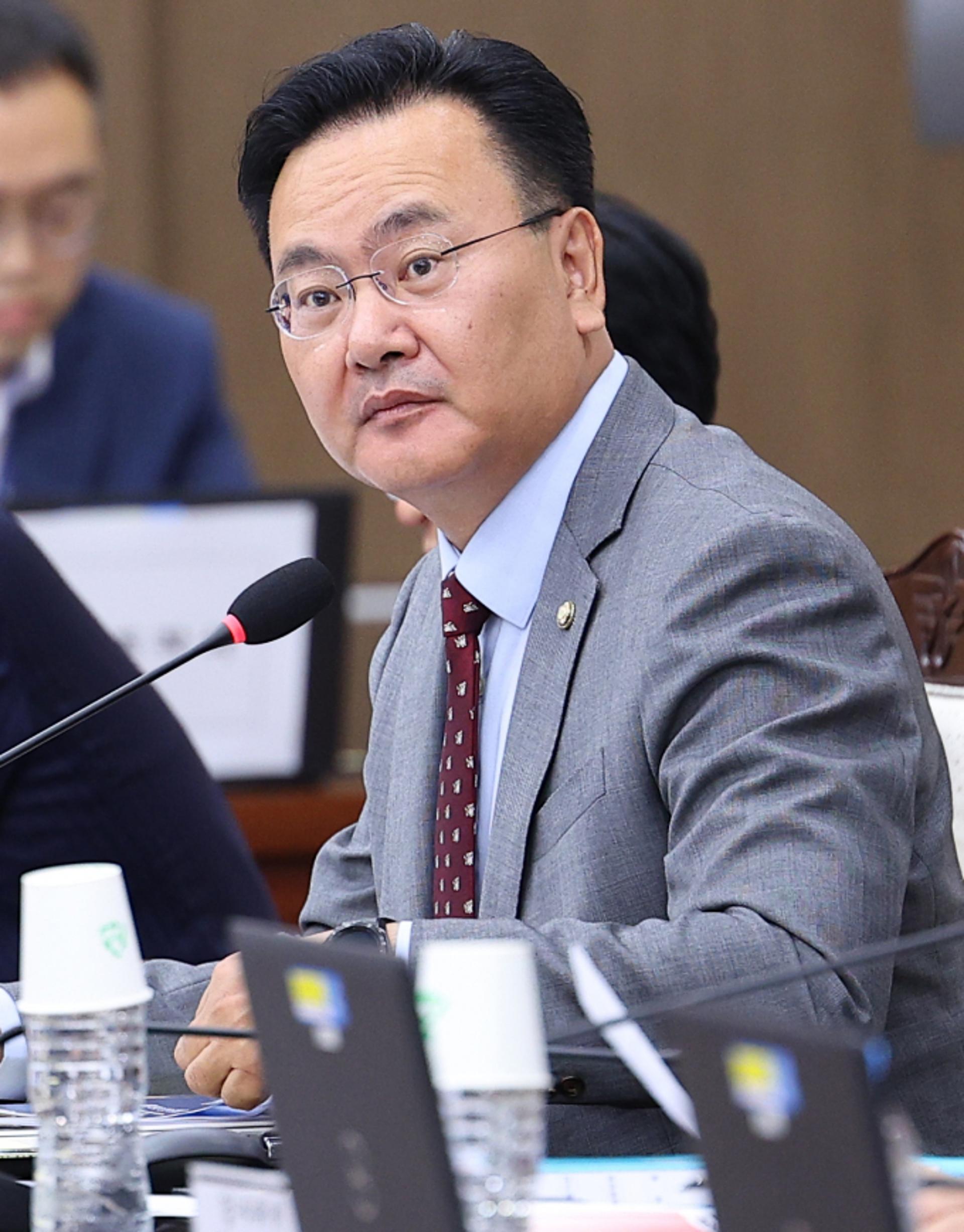 "우물가에서 숭늉 찾아"… 유상범, 국민의힘 혁신위 비판