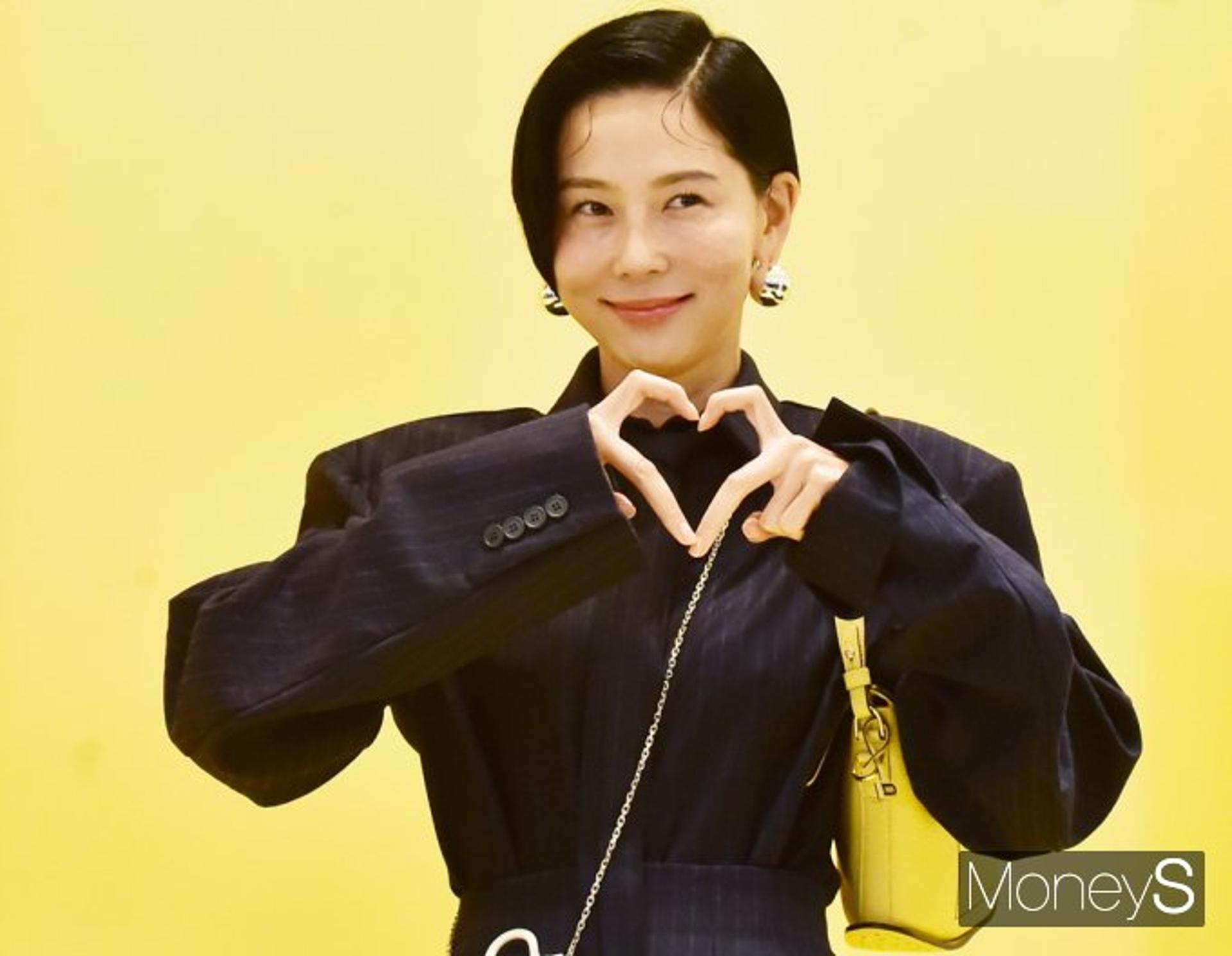 "3년째 열애중"… 김나영♥마이큐, 러브스토리 보니?