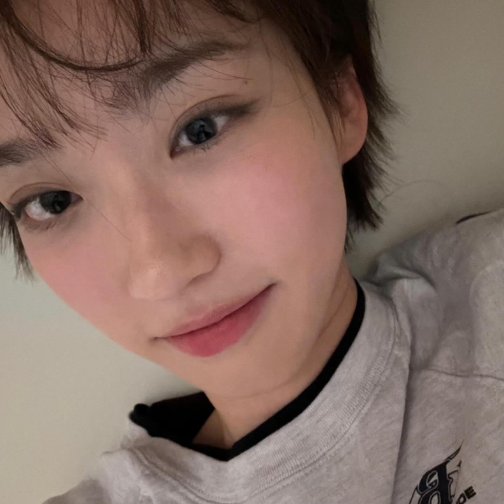 한지현, 파격 숏컷 변신…"완전 미소년 됐네"