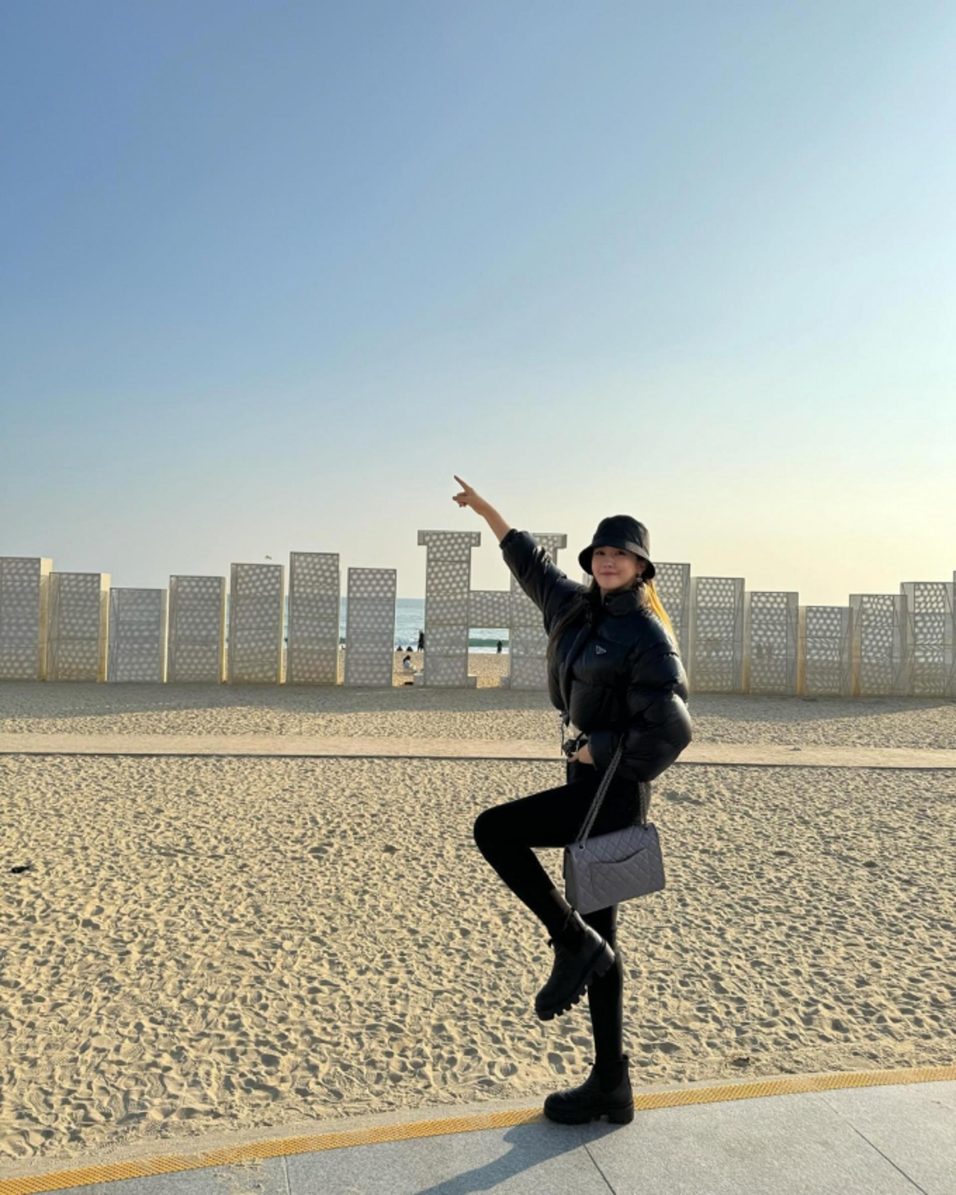 이다해, 크롭 패딩+완벽한 스키니진 핏