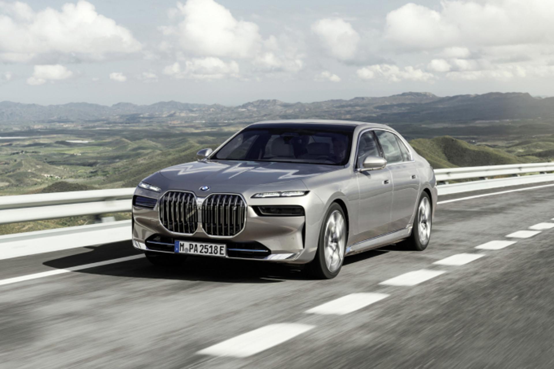 '상처뿐인 영광' BMW, 8년 만에 국내 수입차 판매 1위