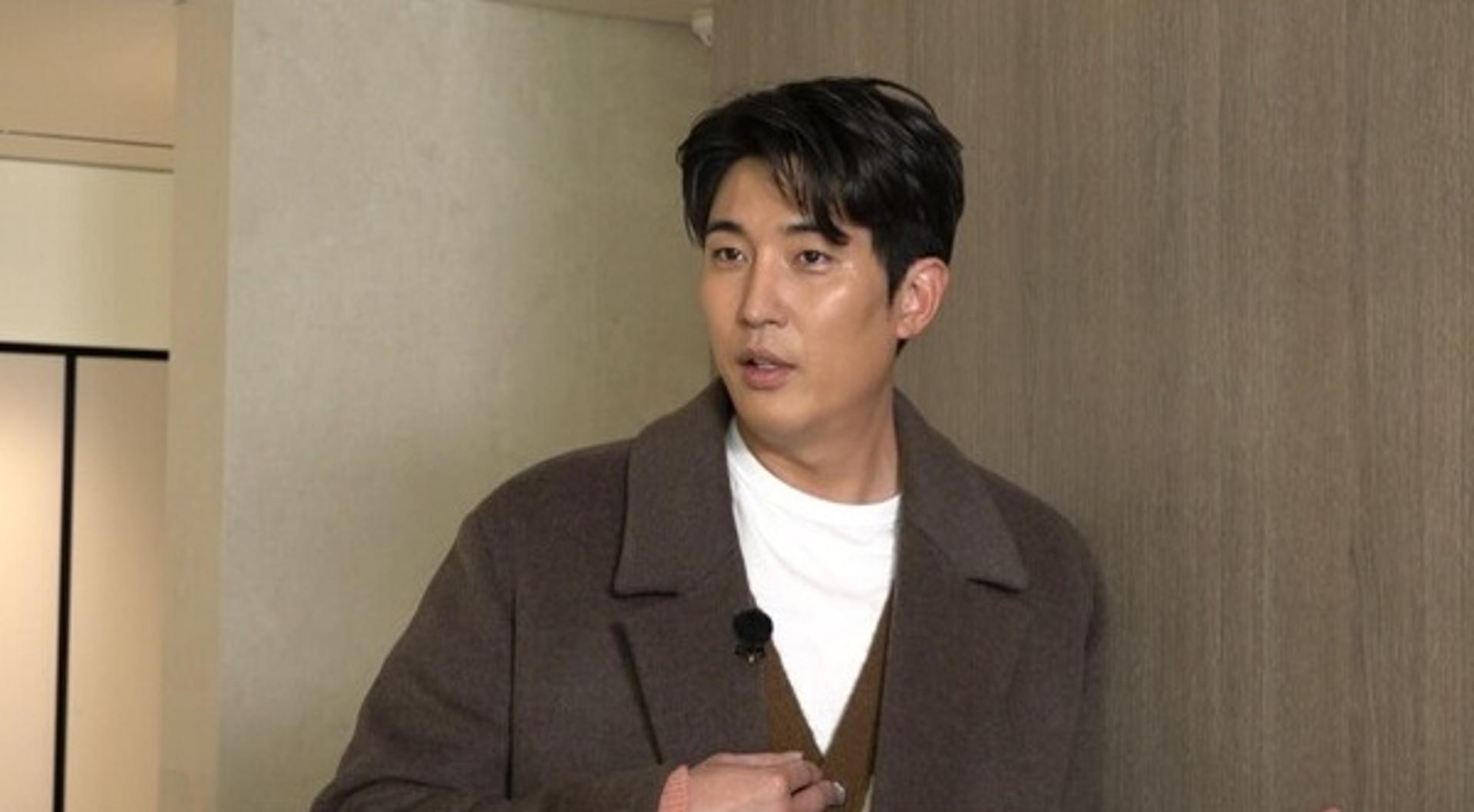 "전속계약 만료"… '상간남' 논란 속 강경준 소속사 '손절'
