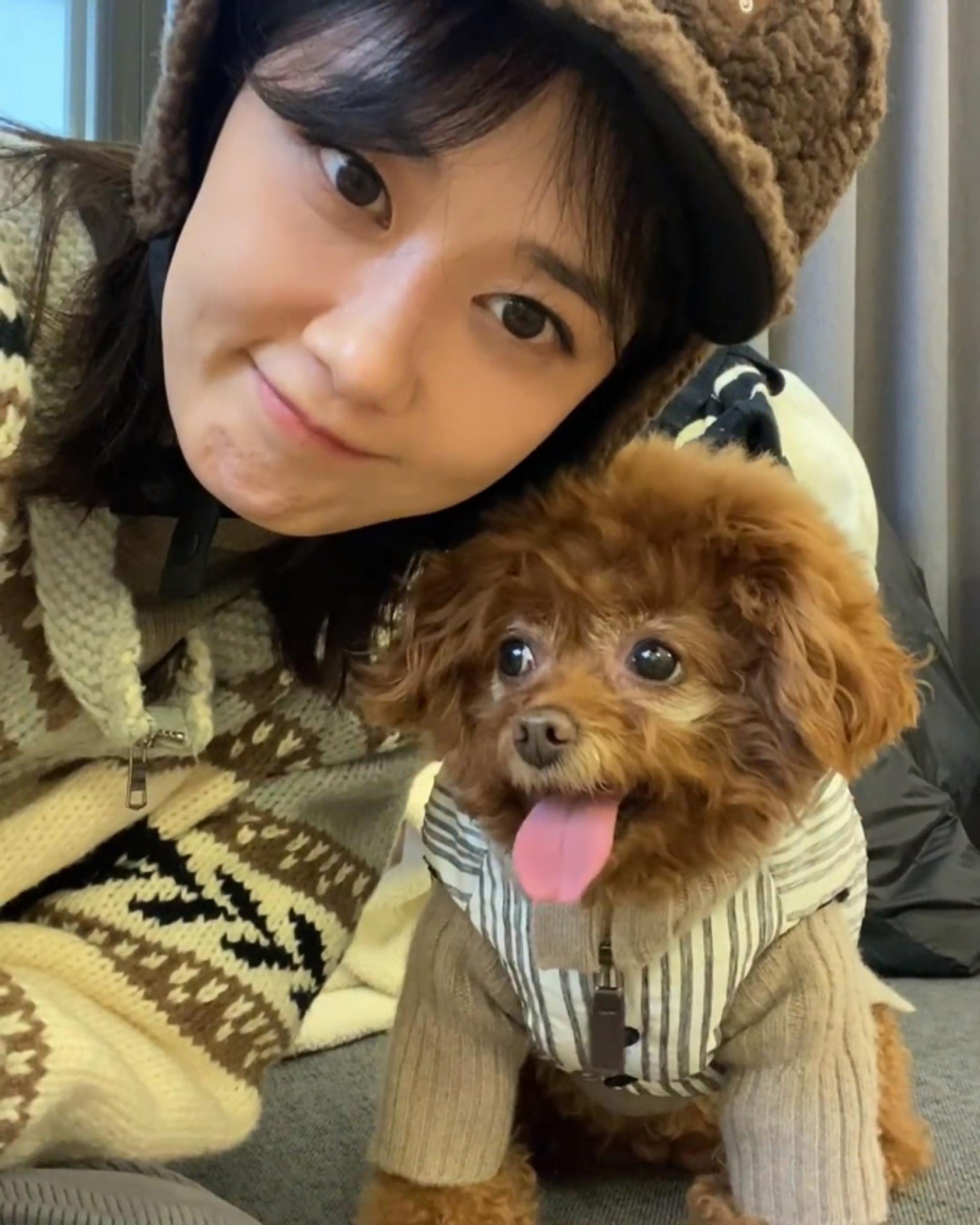 장나라, 귀염폭발 캠핑룩…20대라 해도 믿을 러블리 미모