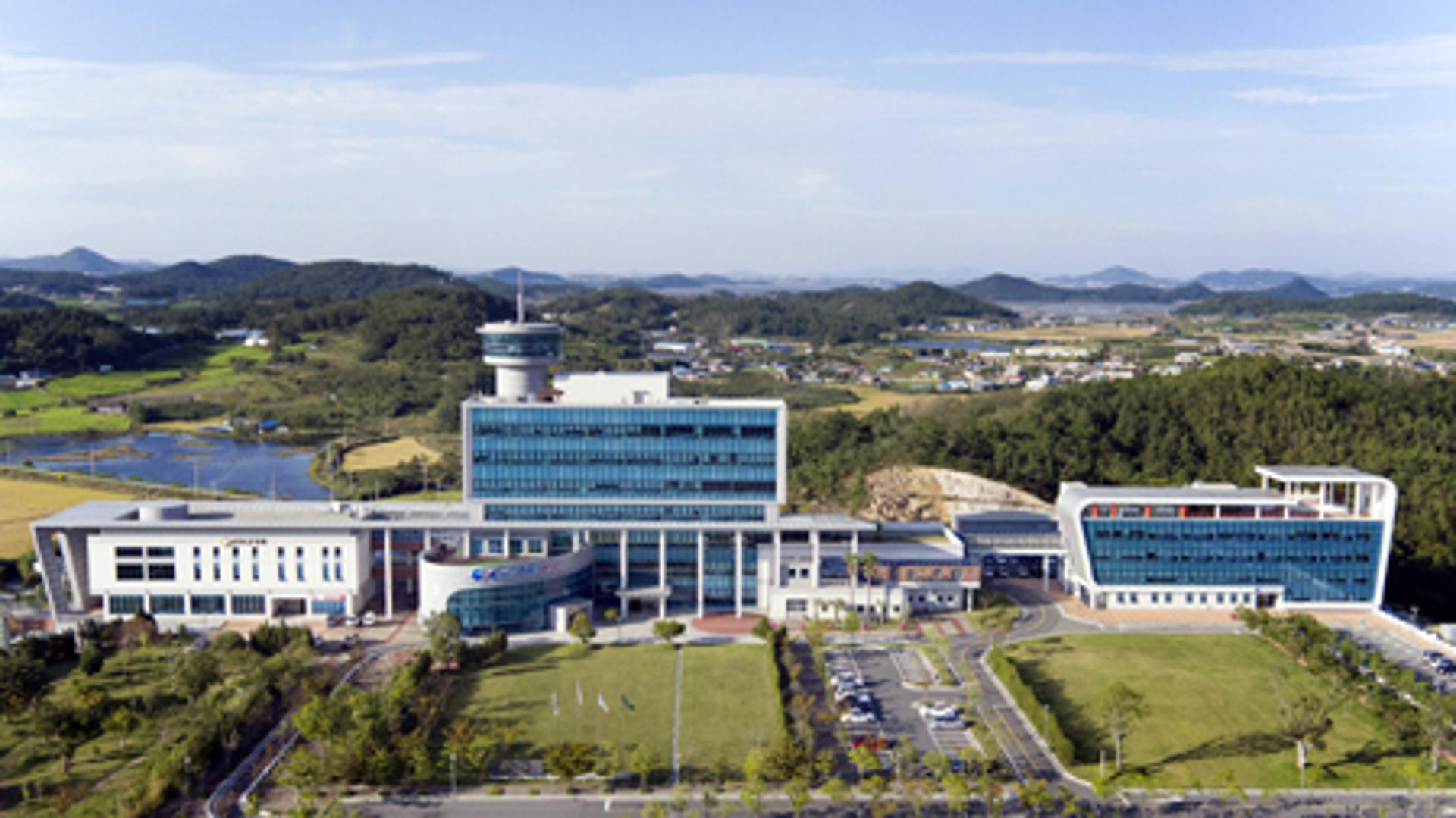 신안군, 공무원 적극행정 면책·지원…'혁신행정 눈길'