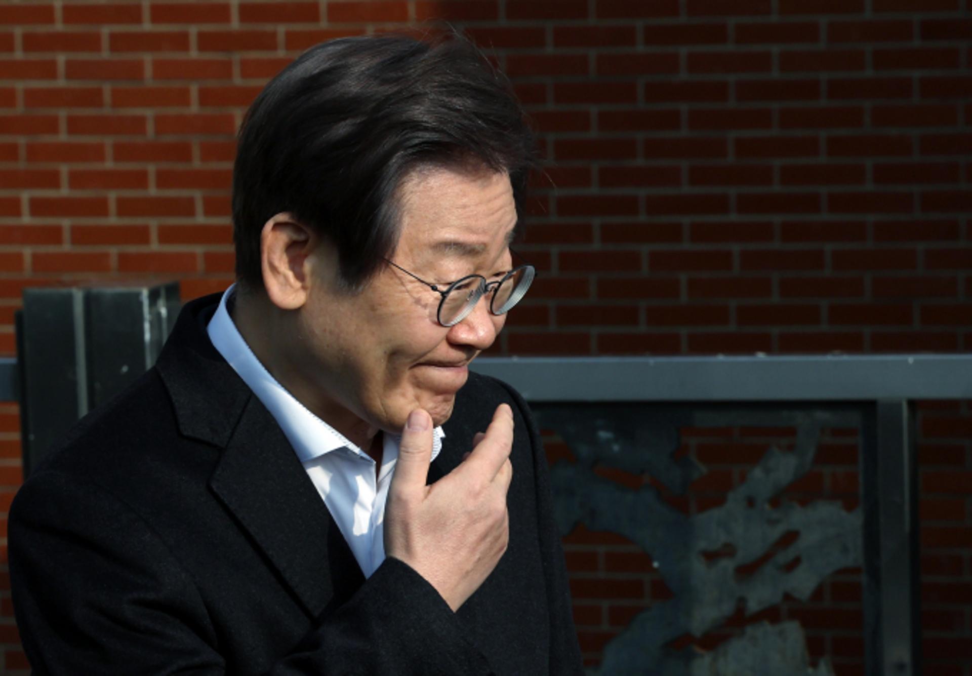 이재명 "문익환 목사의 용기와 담대함 기억할 것"