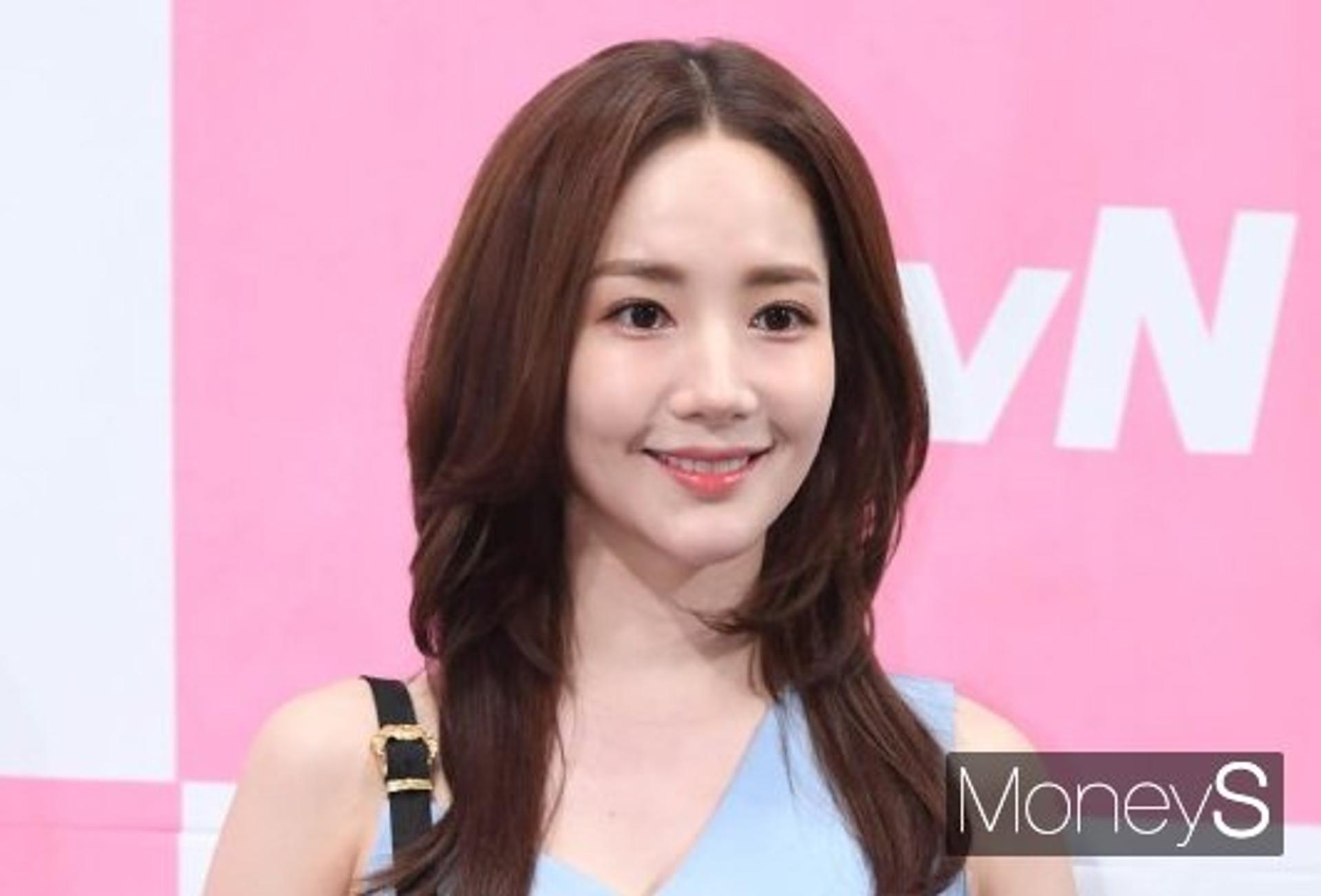 '전남친 논란' 박민영, 피의자 전환 안 된 이유?