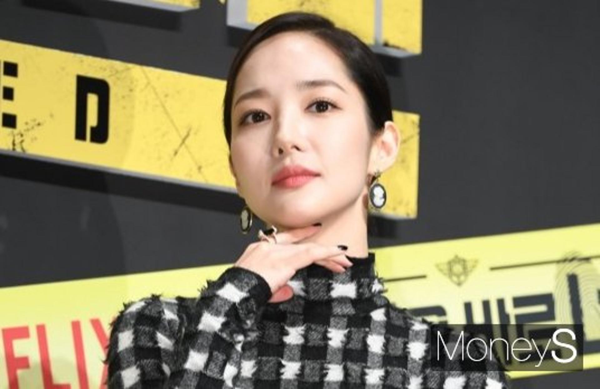 "지긋지긋해" 의혹에도 '당당'… 박민영, 전 남친 꼬리표 뗄까
