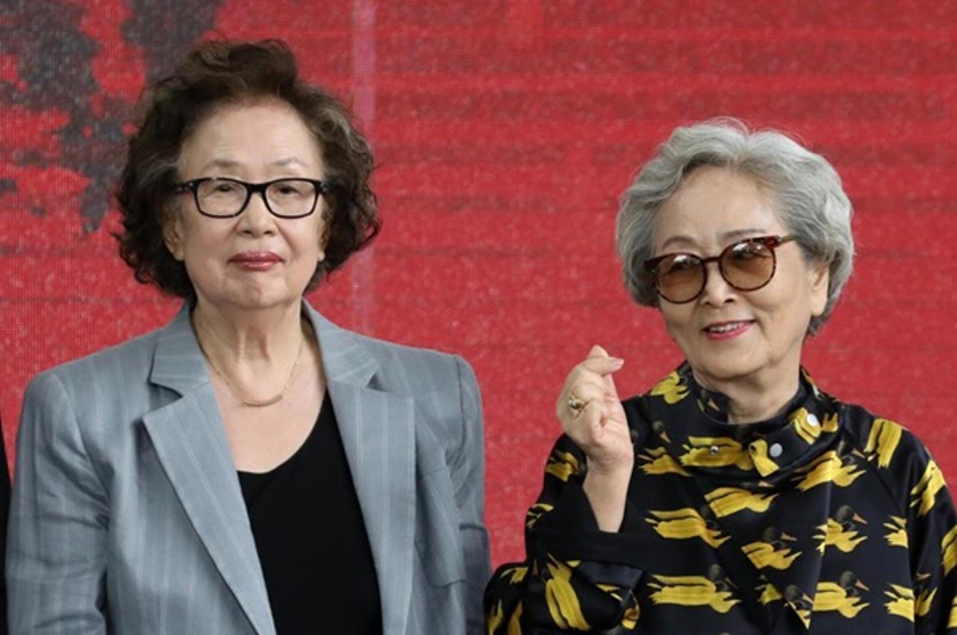 "임영웅 찐팬이었어?"… 나문희·김영옥, 콘서트에 '깜짝'