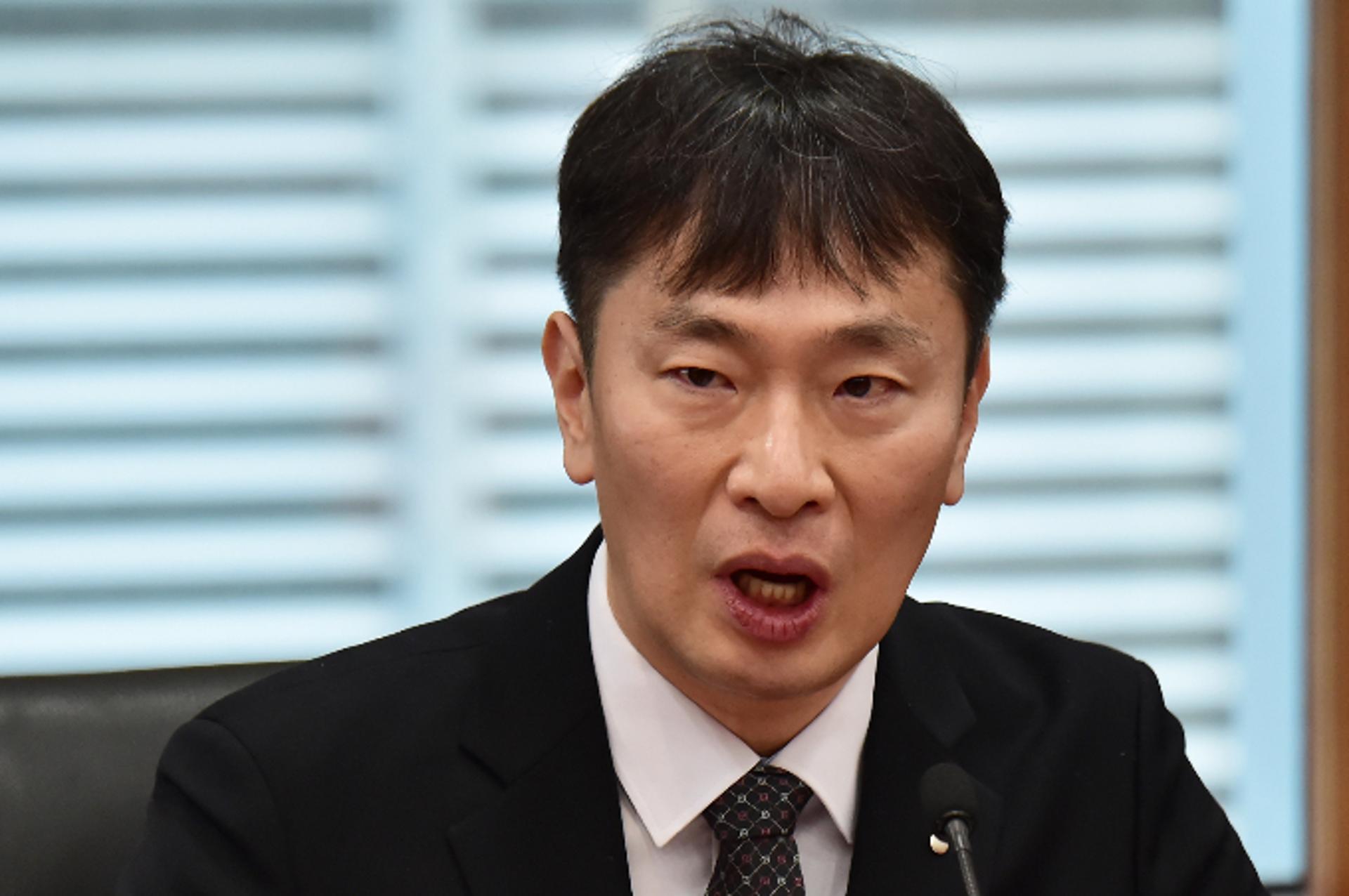 이복현 "홍콩 ELS 고강도 조사… 제도개선 검토"