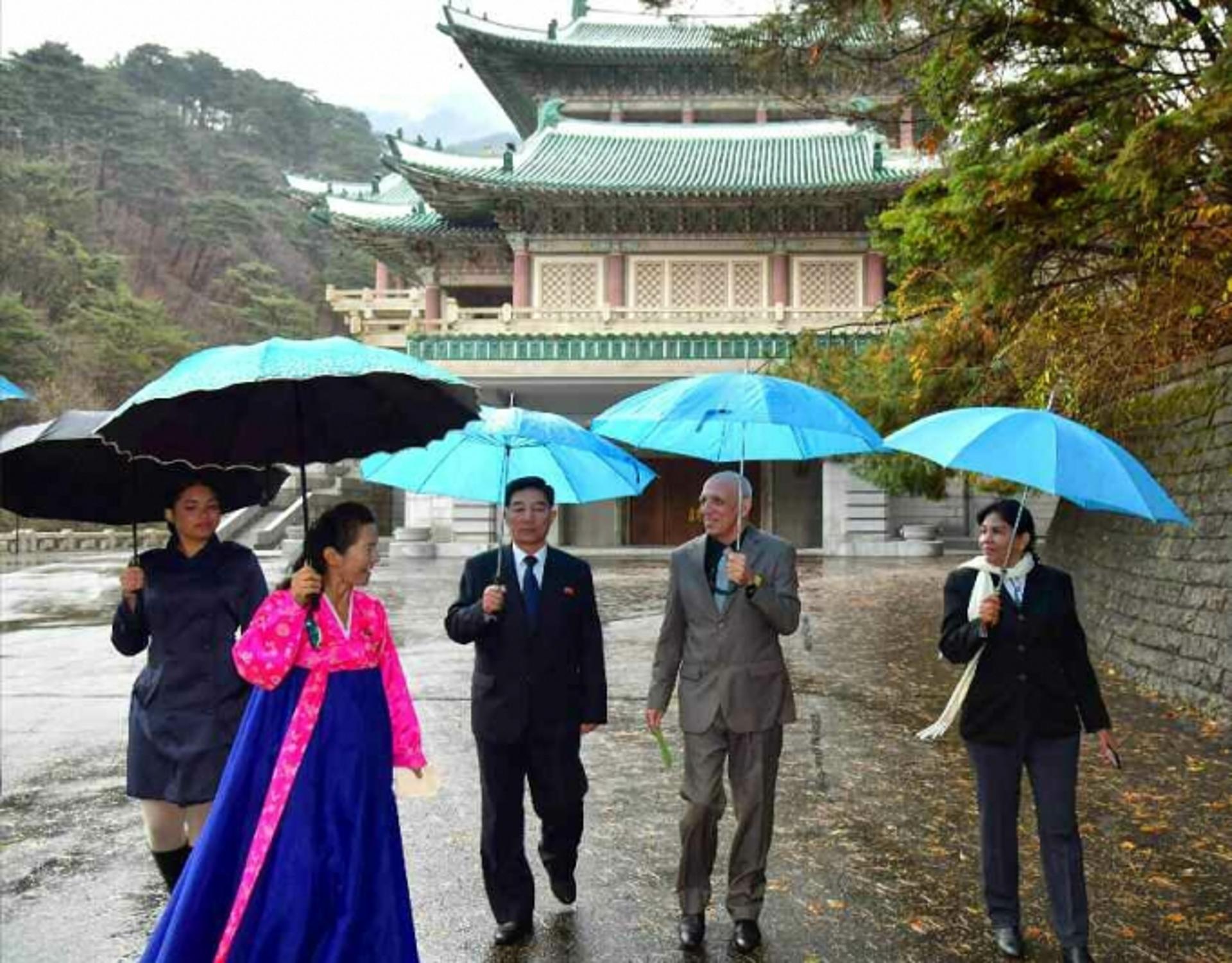 北, 반미연대 외교 강조… 중국·몽골 이어 쿠바 대사 부임