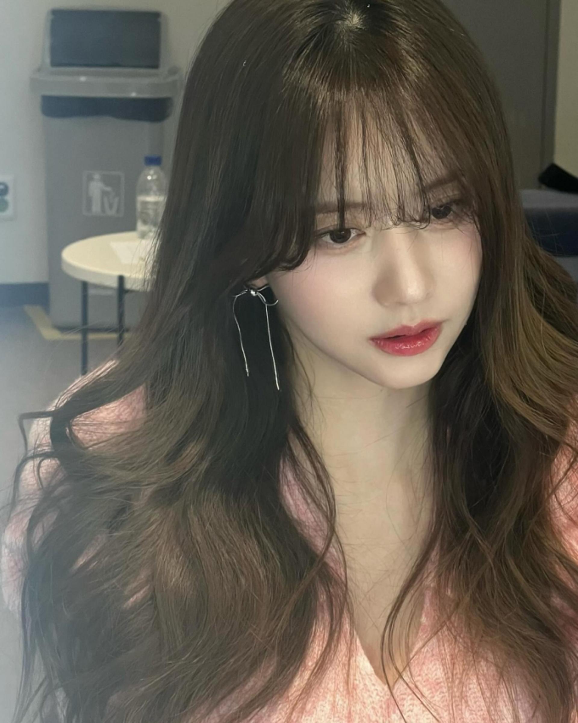 한보름, 핑크로 물든 만개한 꽃미모