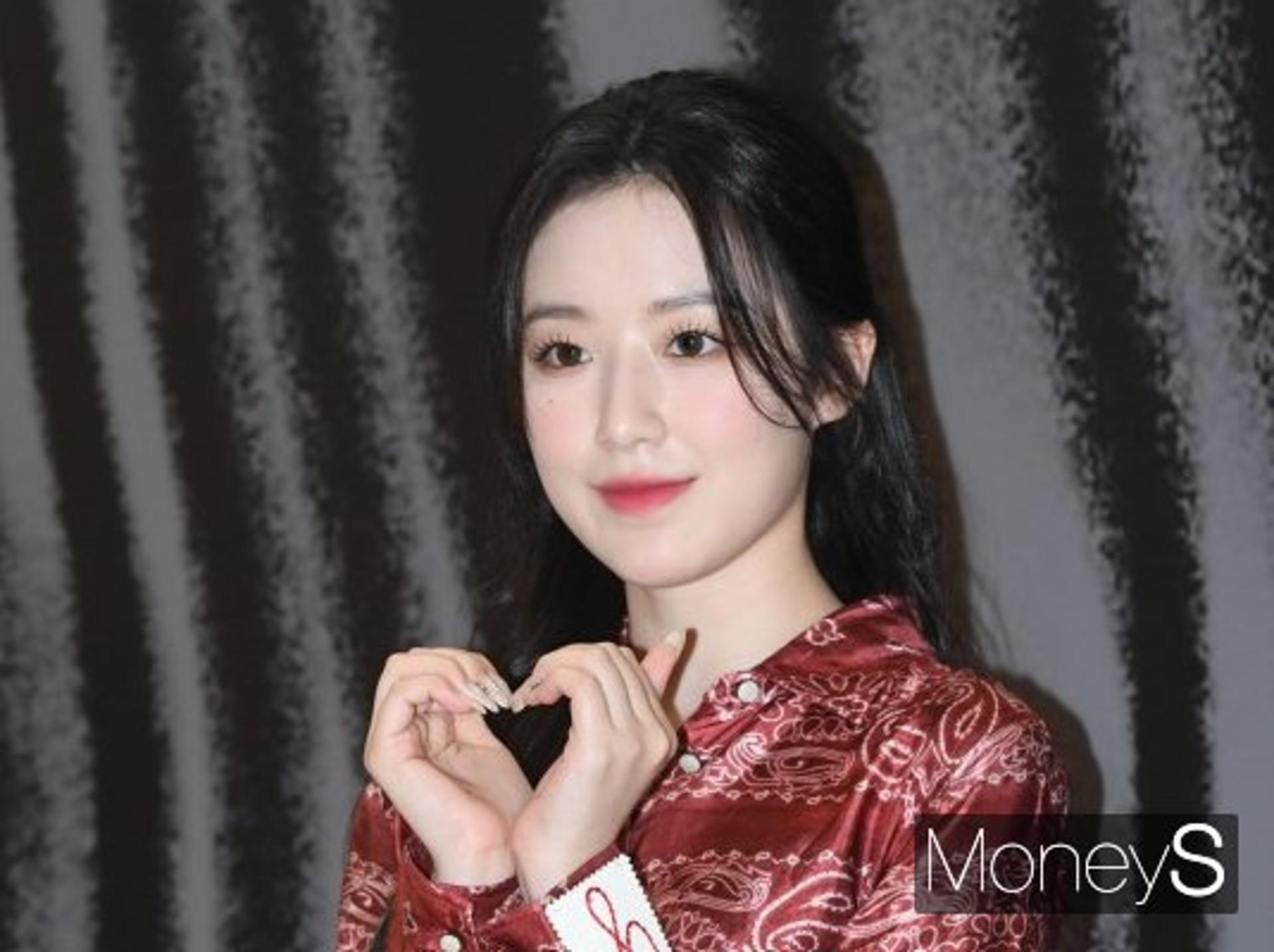 "너무 힘들다"… '활동 중단' (여자)아이들 슈화, 힘들었나