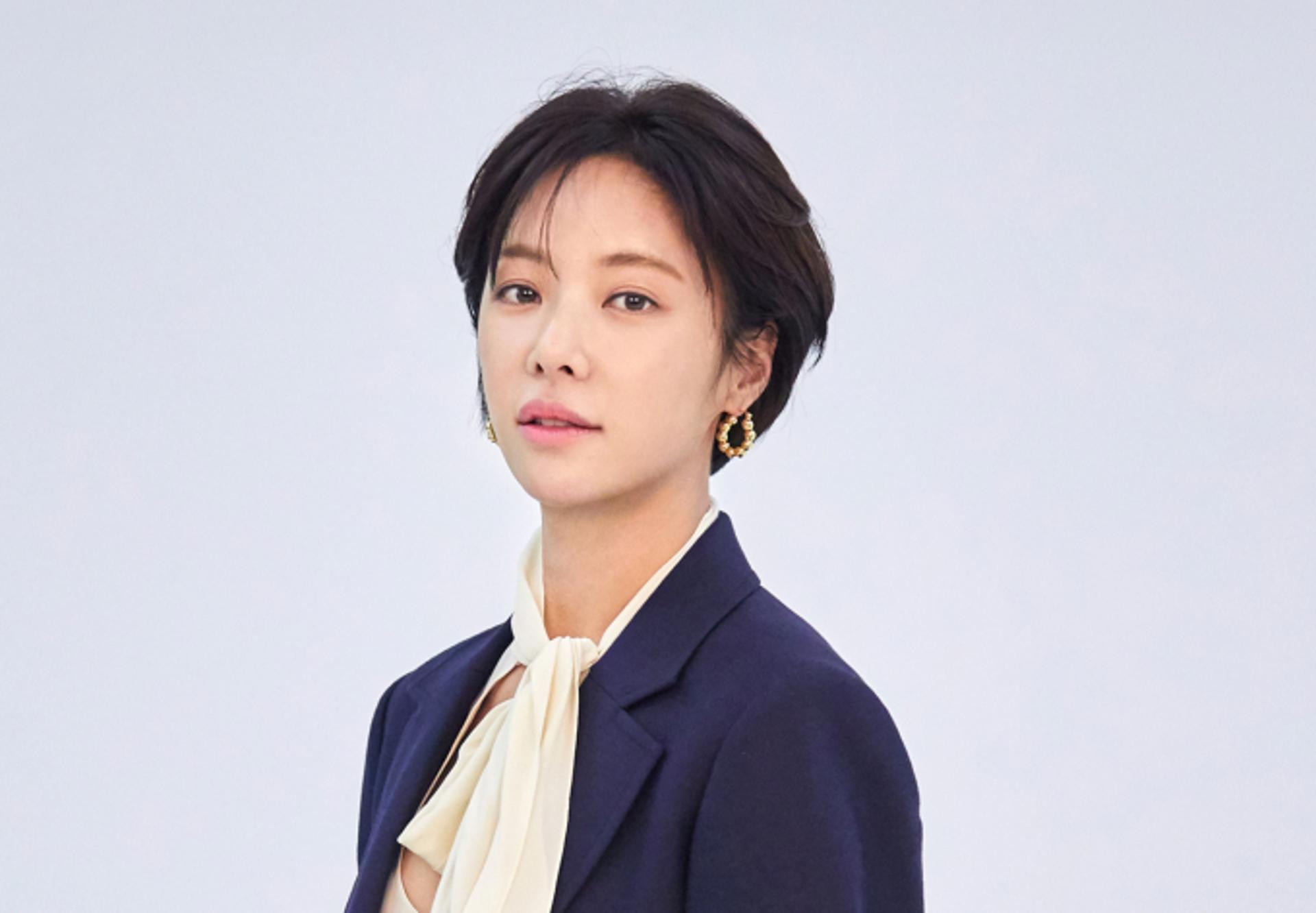 황정음 이혼설 재점화… "걸린 게 많다" 의미심장 SNS