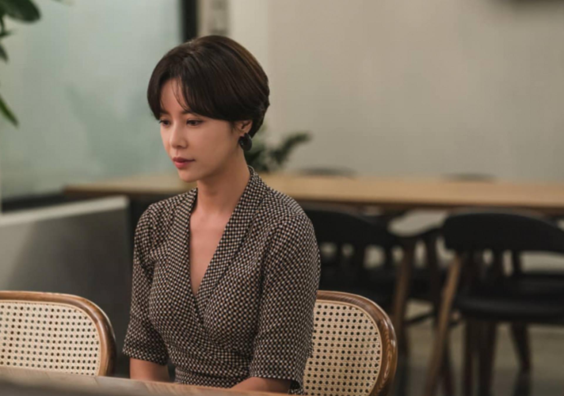 '짠한형' 출연 황정음…이혼 언급할까