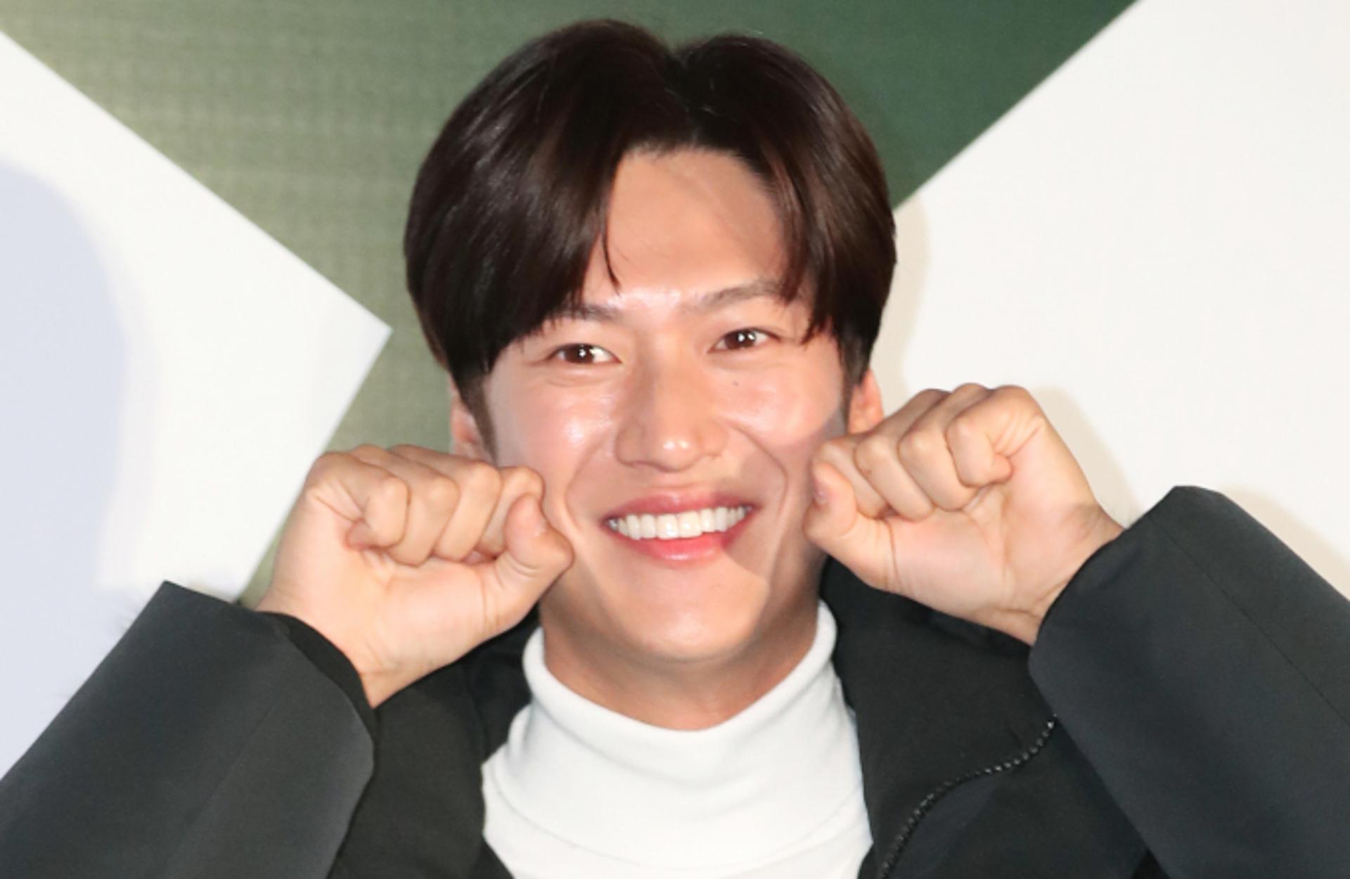 나인우 미담 "고3에 깜짝 선물"… 스윗 그 자체