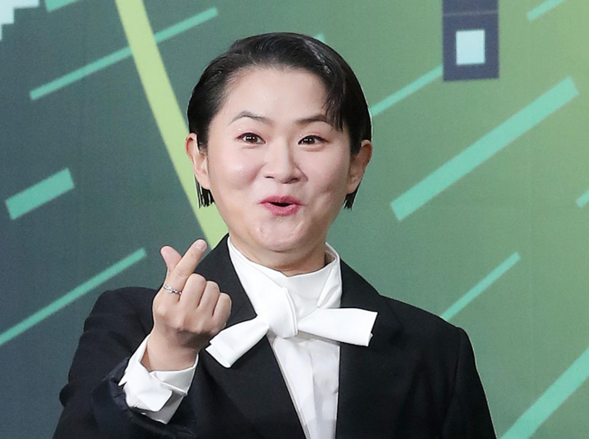 "목소리 아직 안 돌아와"… '급성후두염' 김신영, '정희' 컴백